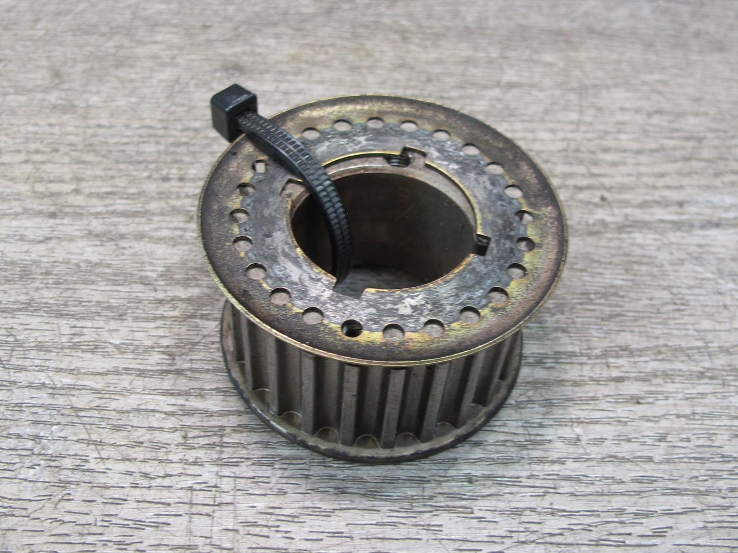 92-95 Lexus JZZ31L SC300 2JZGE Engine Crankshaft Timing Gear Pulley OEM