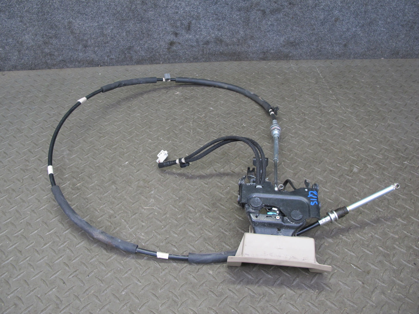 10-15 Lexus IS350 IS250 Conv Rear Trunk Lid Lock Latch Actuator w Catch Set OEM