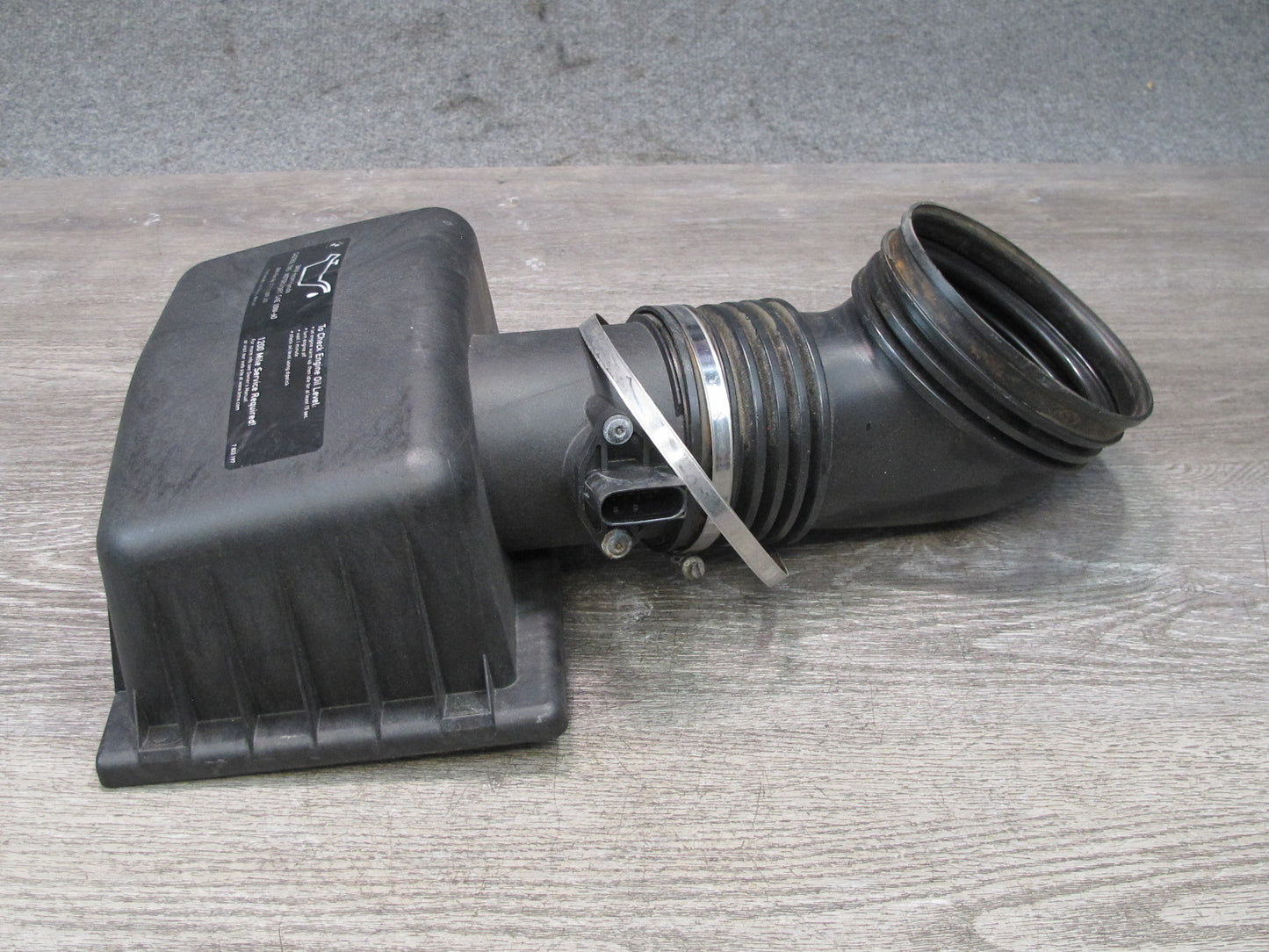 2001-2006 BMW E46 M3 S54 Engine Motor Air Duct Intake Box Housing W/ MAF Sensor