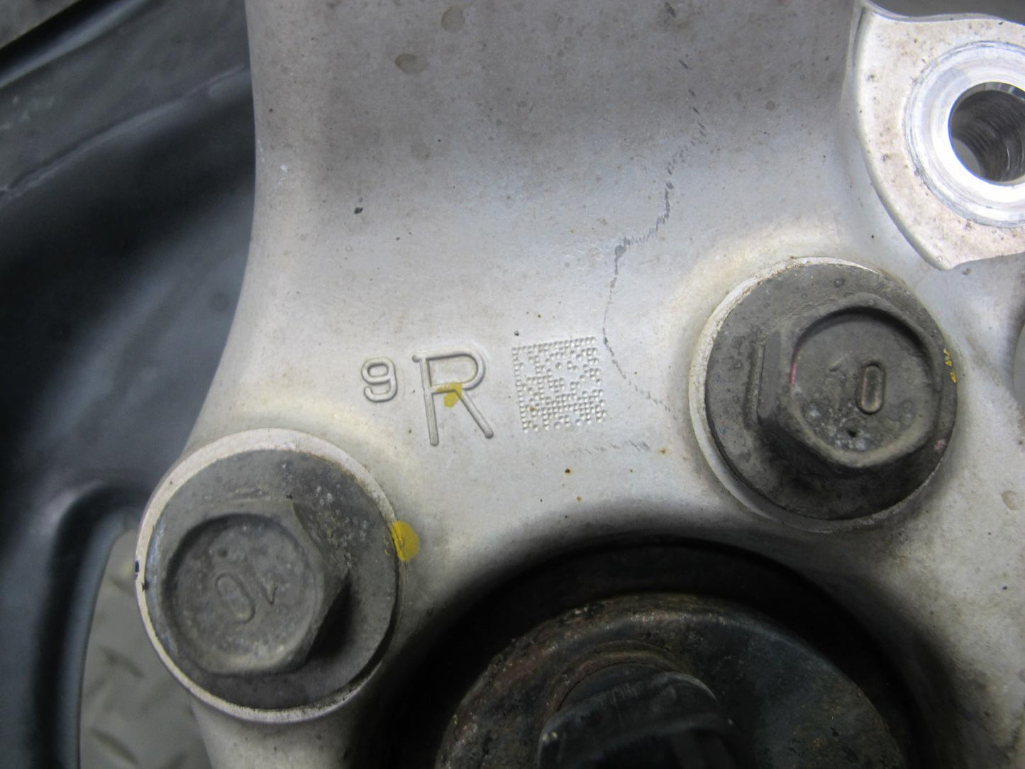 06-15 Lexus GSE20L IS250 RWD Front Right Spindle Knuckle Wheel Hub Bearing OEM