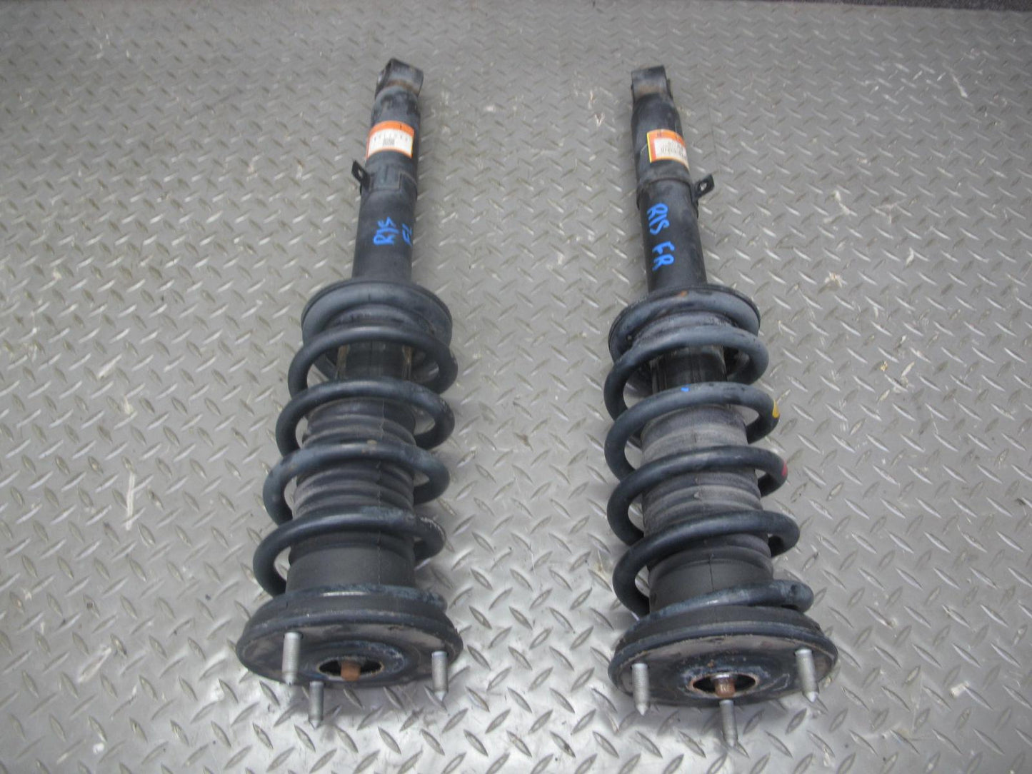 10-15 Lexus GSE20L IS250 Convertible Set of 2 Front Left & Right Shock Strut OEM