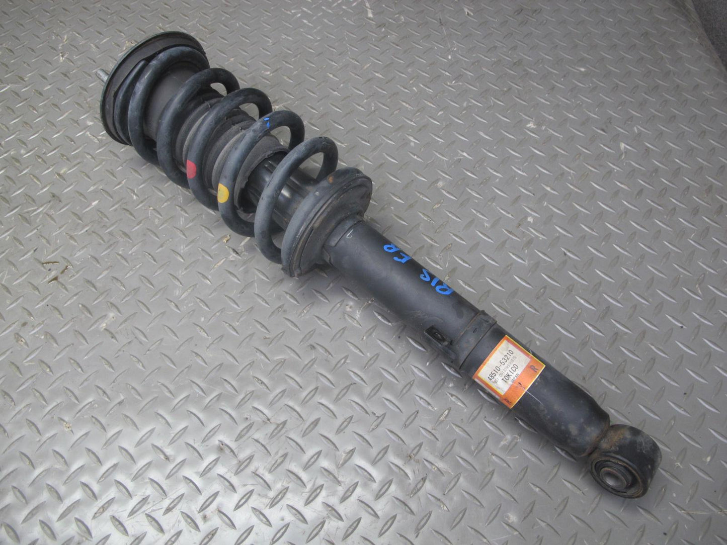 10-15 Lexus GSE20L IS250 Convertible Set of 2 Front Left & Right Shock Strut OEM
