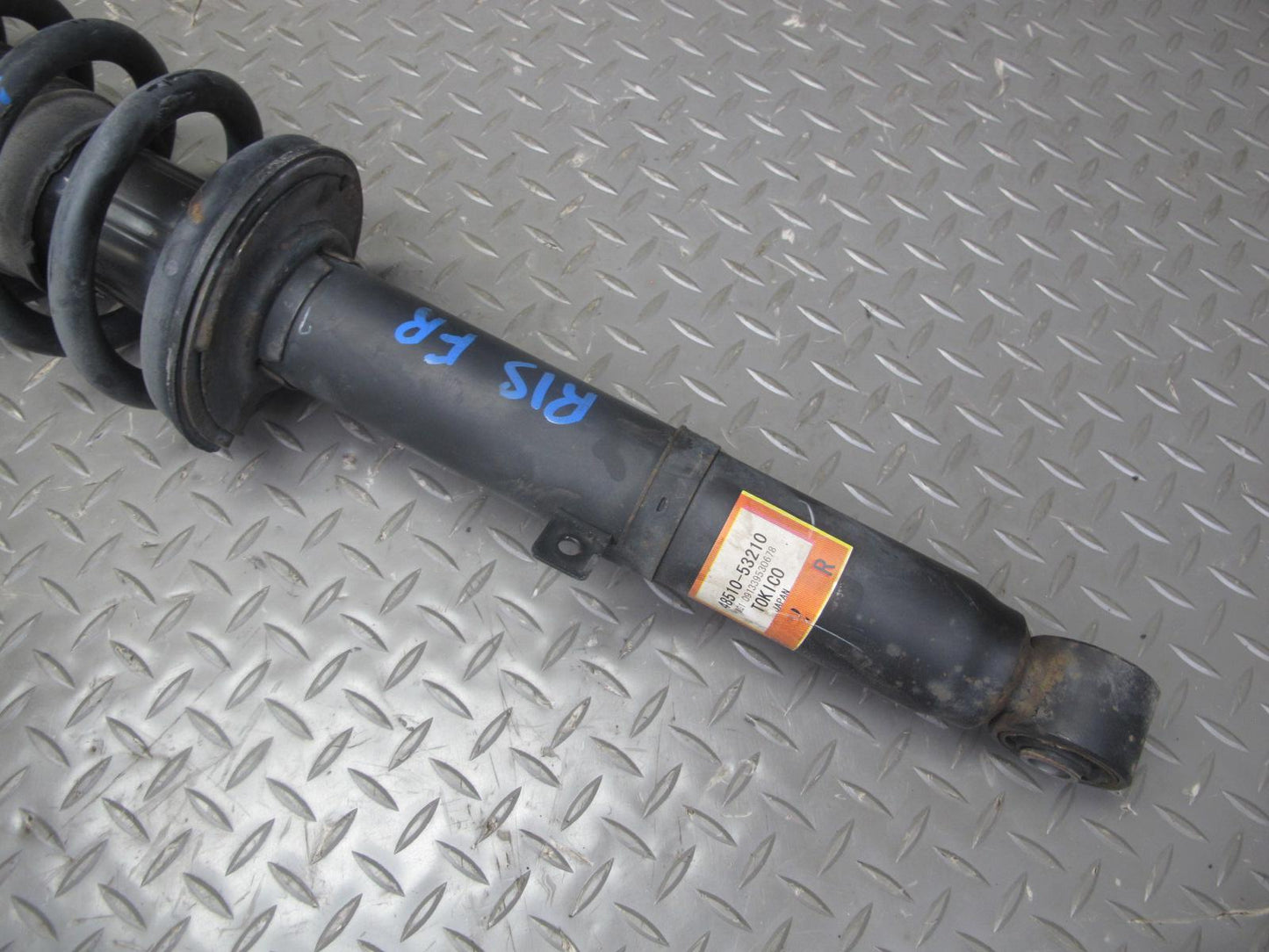 10-15 Lexus GSE20L IS250 Convertible Set of 2 Front Left & Right Shock Strut OEM