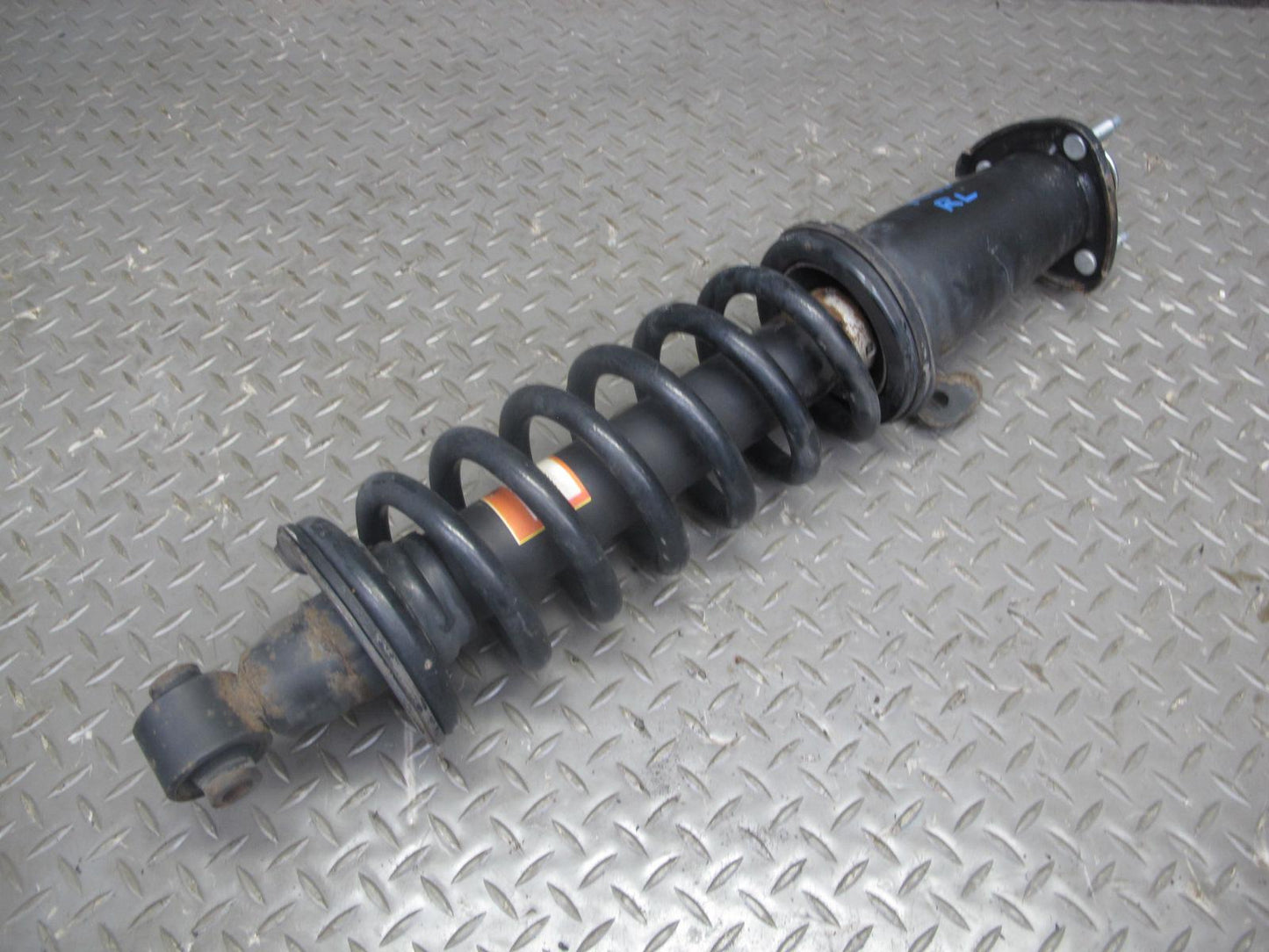 10-15 Lexus IS350 IS250 Convertible Rear Left & Right Side Shock Strut Set OEM