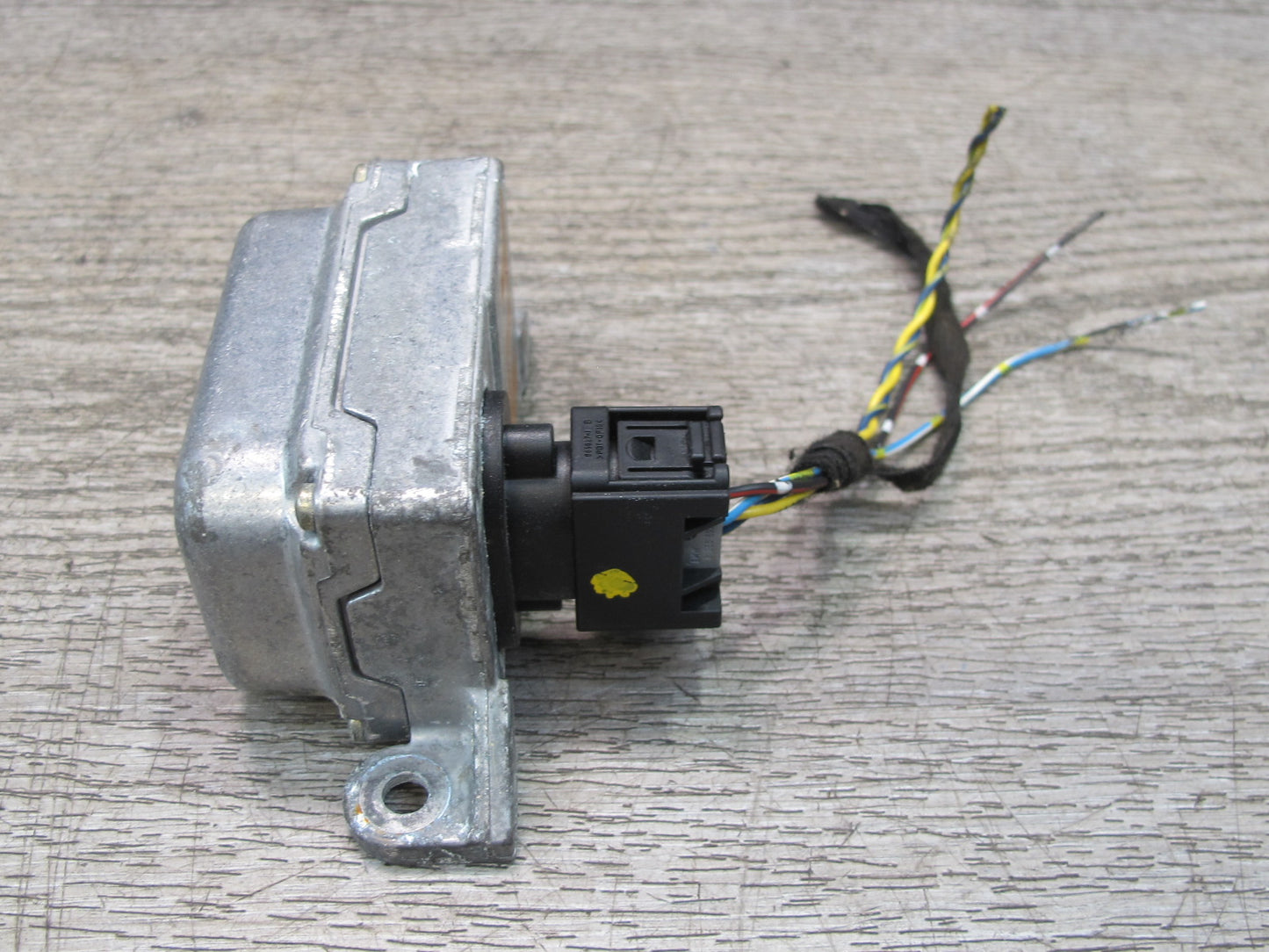 2004-2006 BMW E46 M3 3-SERIES YAW Acceleration Turn Rate Speed Sensor Module