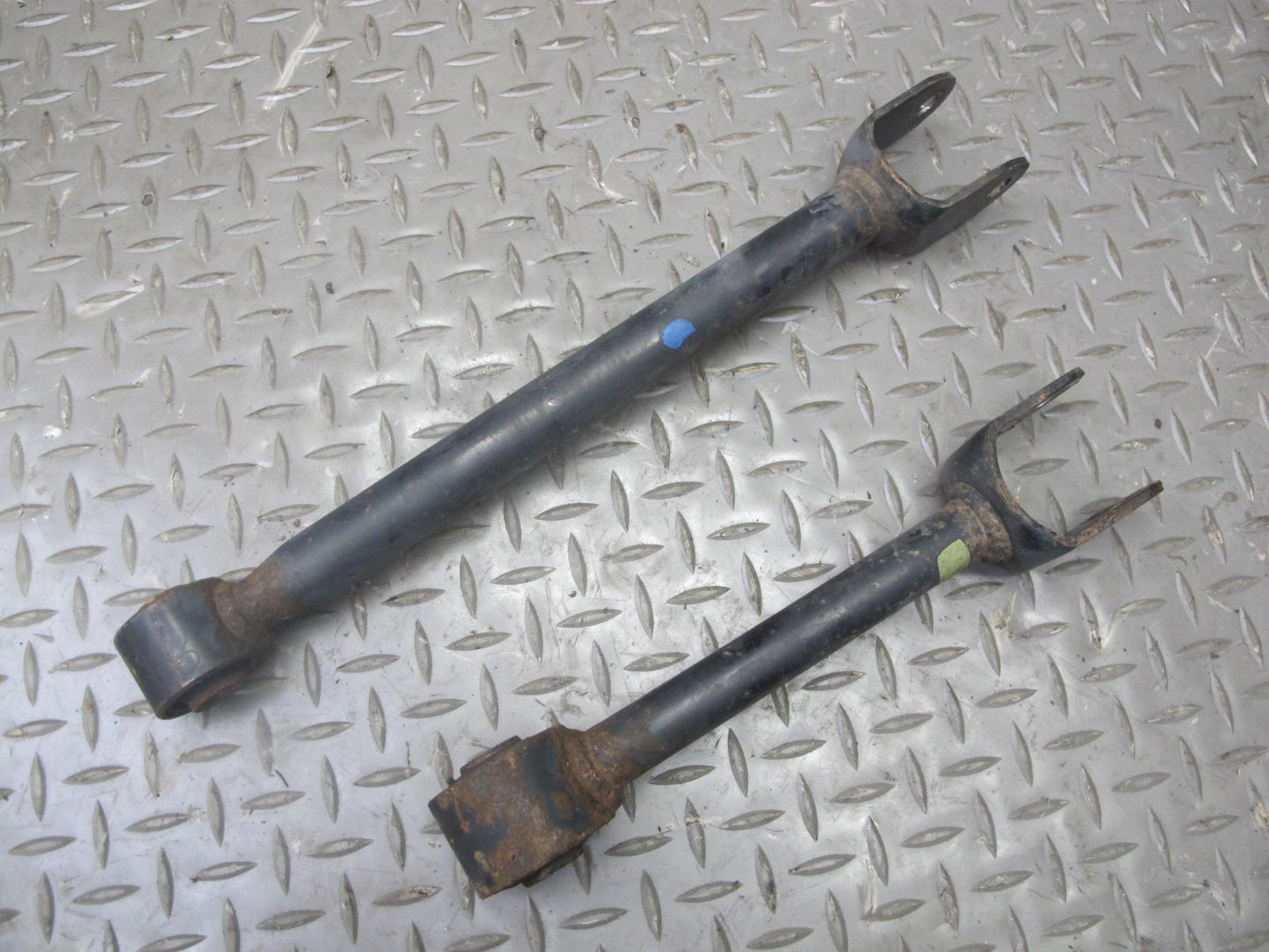 10-15 Lexus IS350 IS250 RWD Conv Set of 5 Rear Left Suspension Control Arm OEM