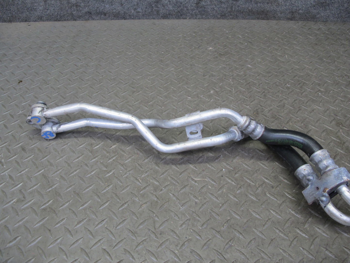 11-13 BMW F12 F13 F10 550i N63 A/T Transmission Oil Cooler Hose Pipe Set OEM