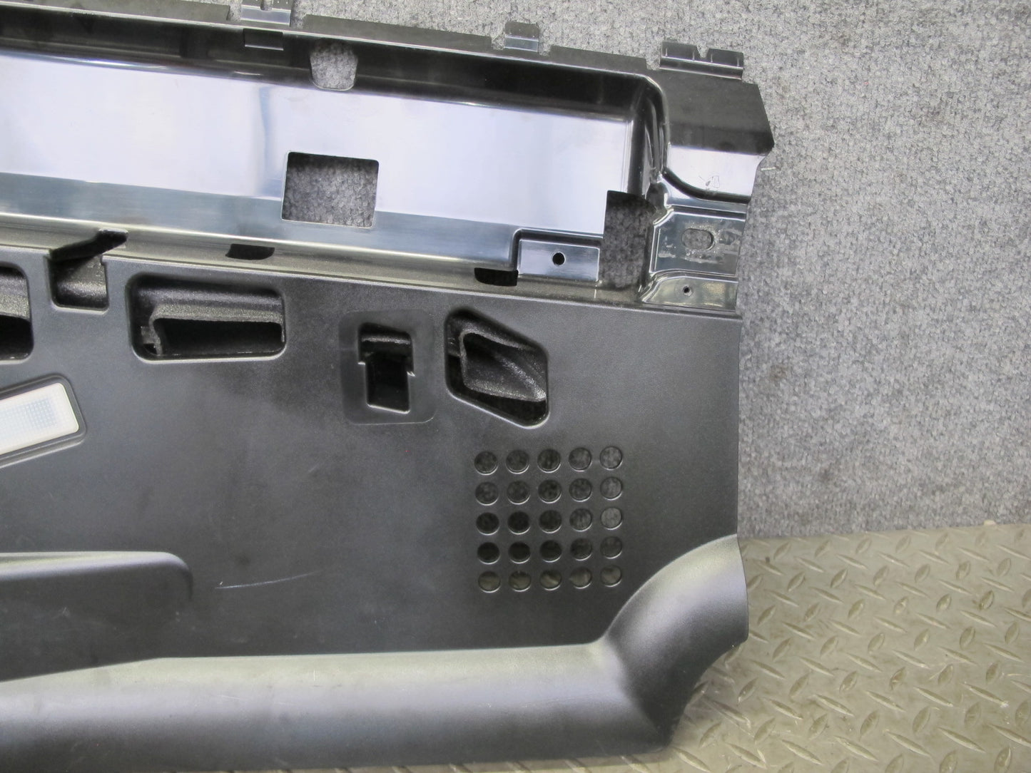 11-16 BMW F10 5-SERIES 550i Front Right Under Dash Lower Knee Trim Panel OEM