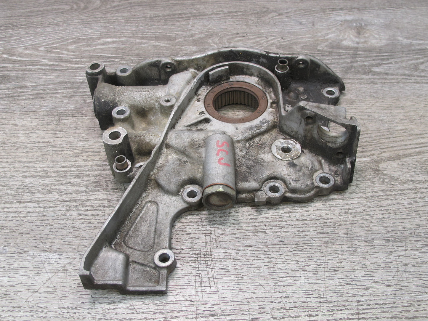92-95 Lexus SC300 GS300 3.0L 2JZGE Engine Oil Pump w Housing OEM