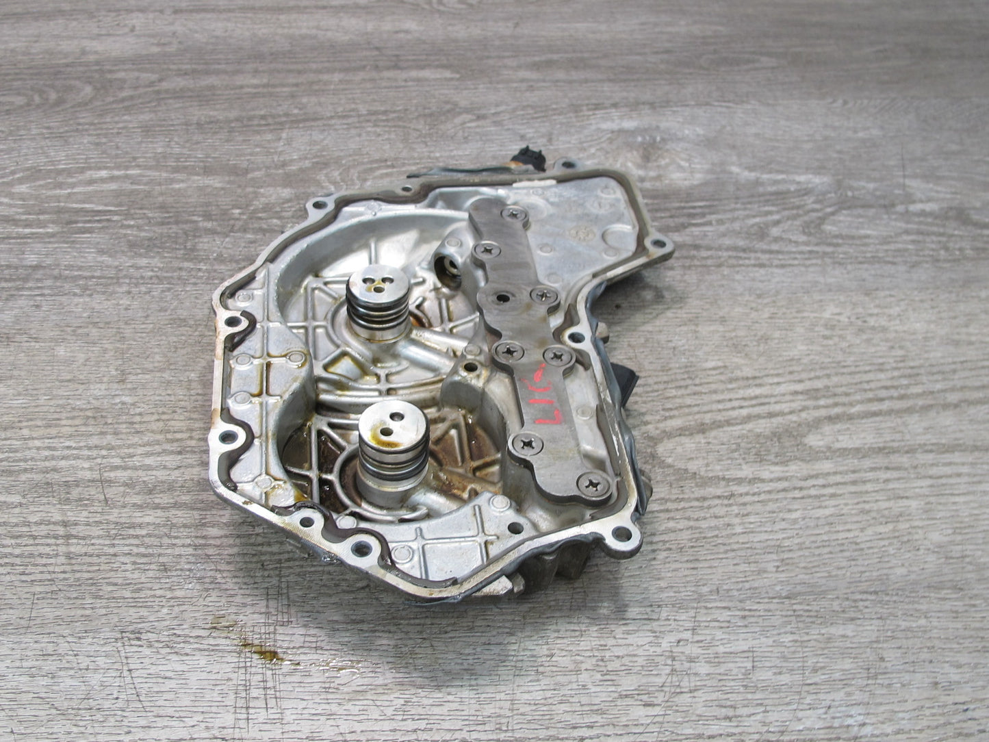 2014-2017 Infiniti QX60 2.5L Hybrid QR25DER Engine Valve Timing Solenoid Cover