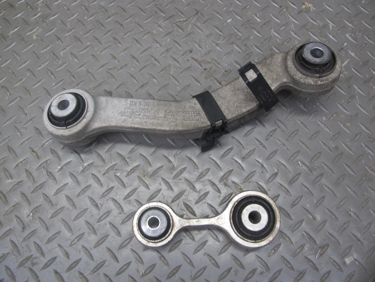 11-16 BMW F12 F13 F10 550i Set of 4 Rear Right Suspension Control Arm OEM