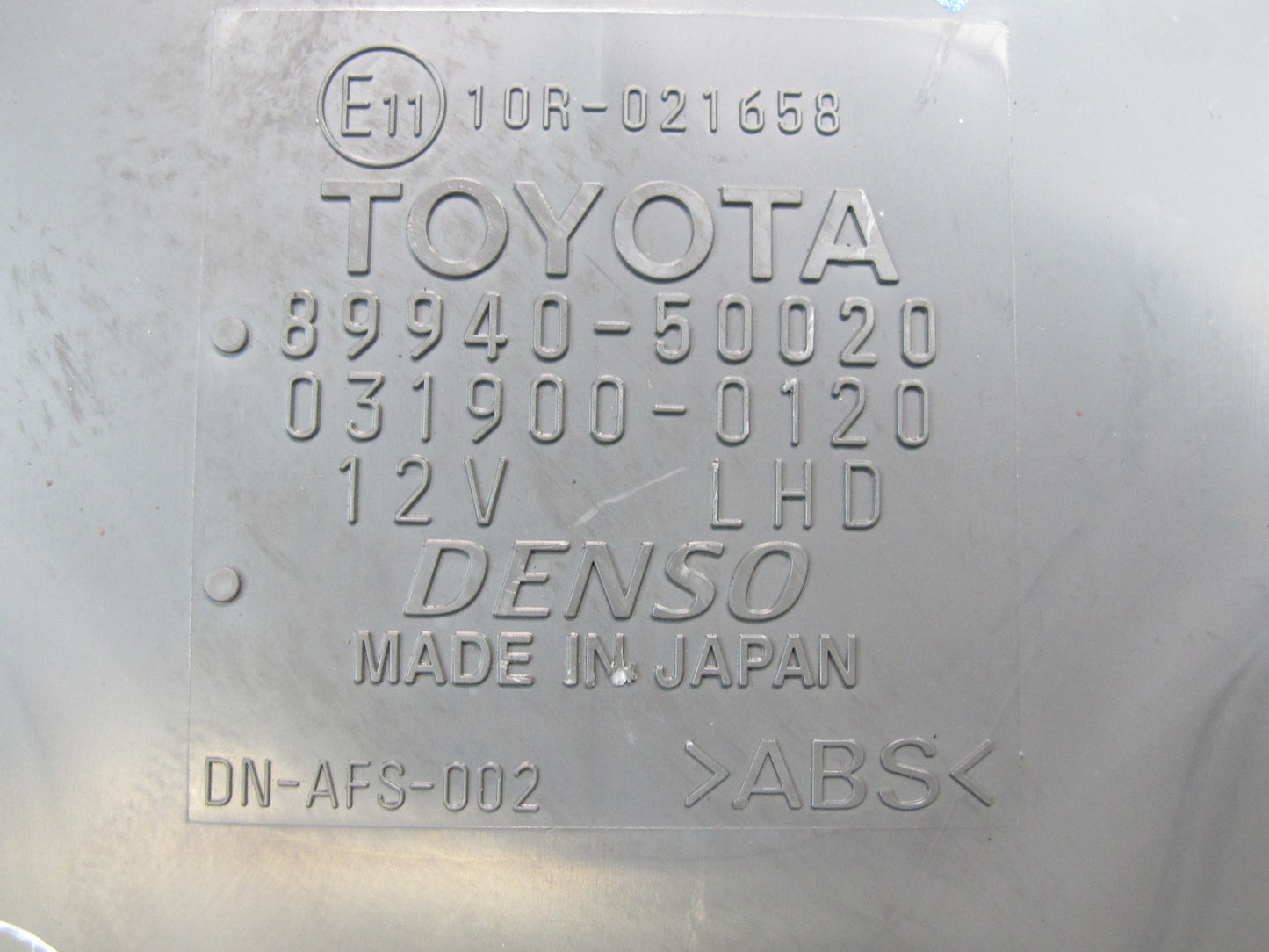 04-06 Lexus UCF30L LS430 Headlight Lamp Leveling Control Module 89940-50020 OEM
