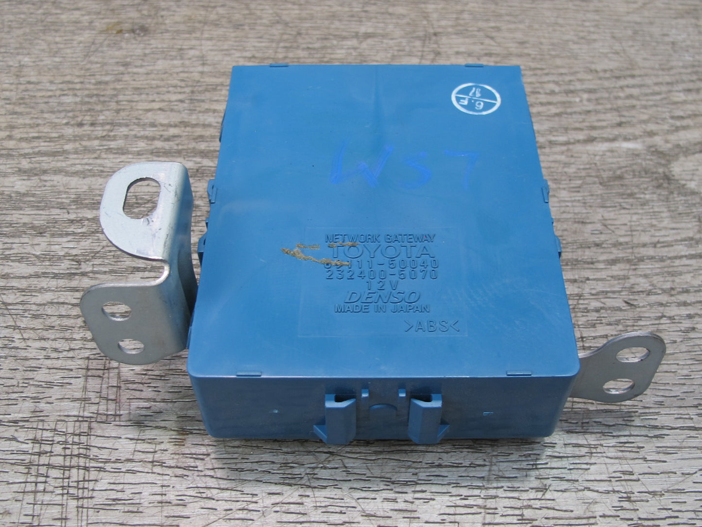04-06 Lexus UCF30L LS430 Network Gateway Control Module 89111-50040 OEM