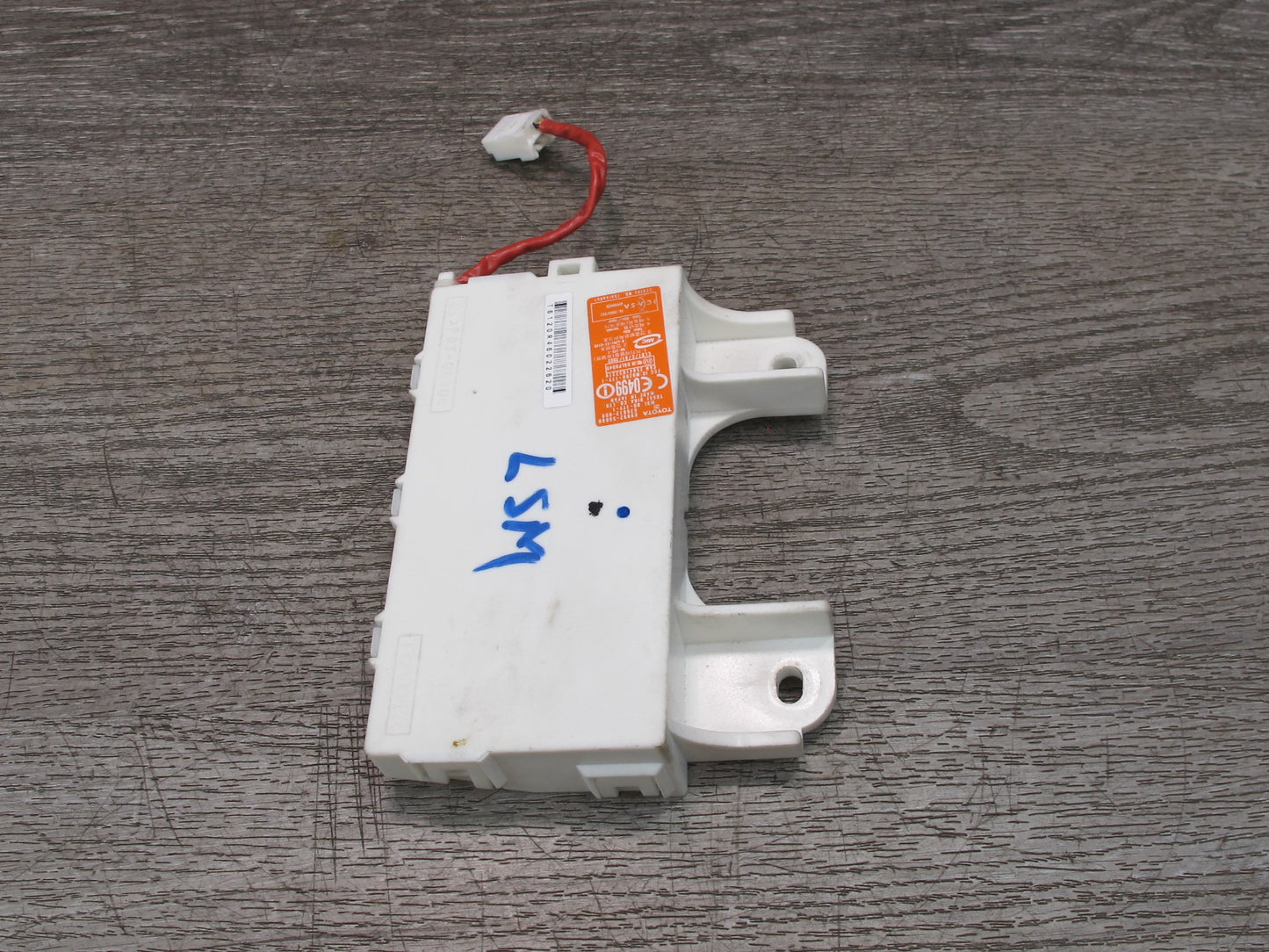 04-06 Lexus UCF30L LS430 Rear Electrical KEY Oscillator 89992-50080 OEM