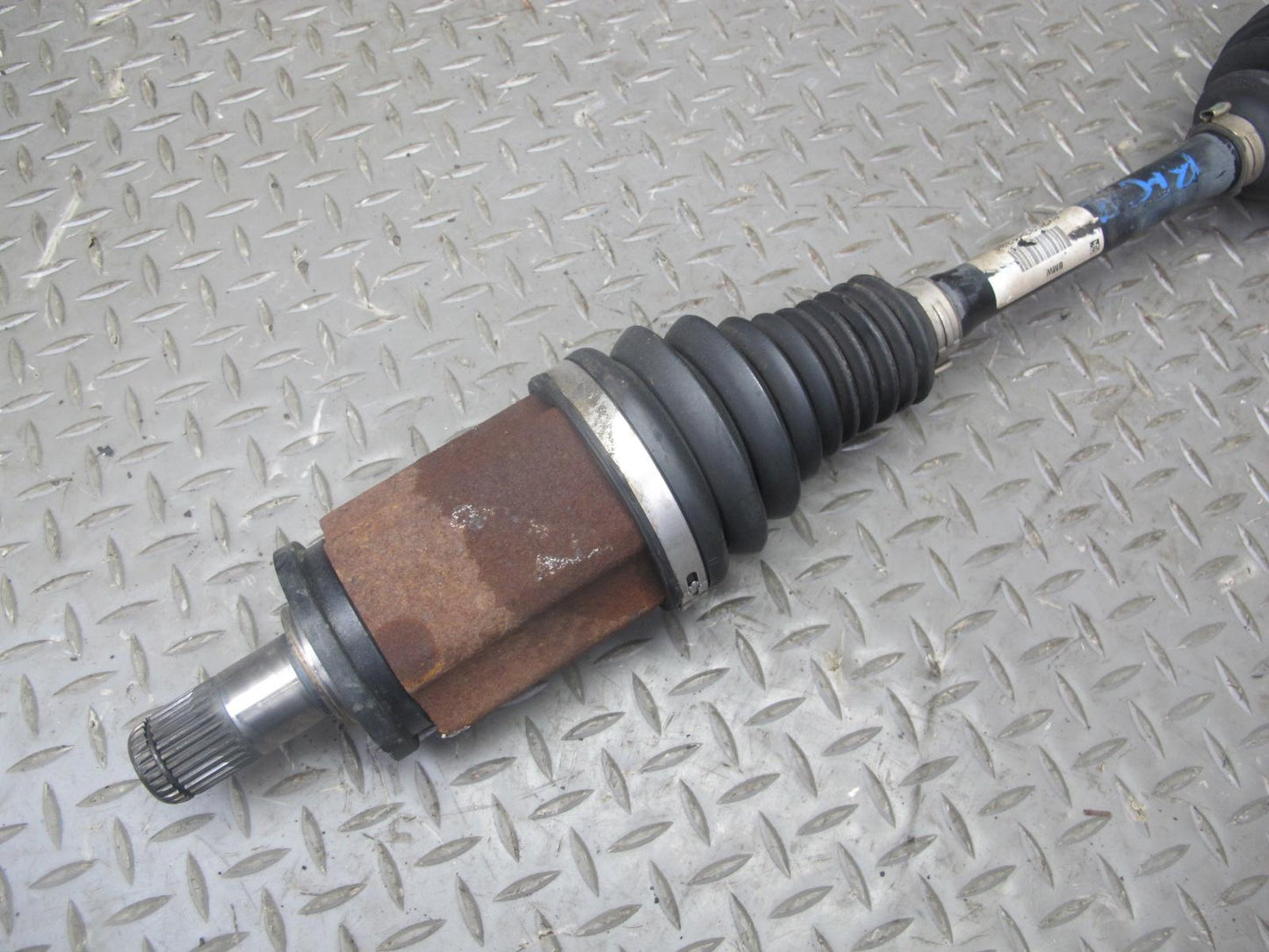 11-16 BMW F12 F13 F10 550i xdrive AWD Front Left Axle Half Shaft 7593043 OEM