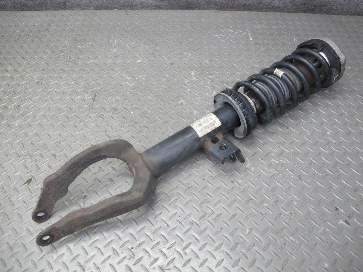 11-16 BMW F10 550i xdrive AWD Set of 2 Front Strut Shock Absorber OEM