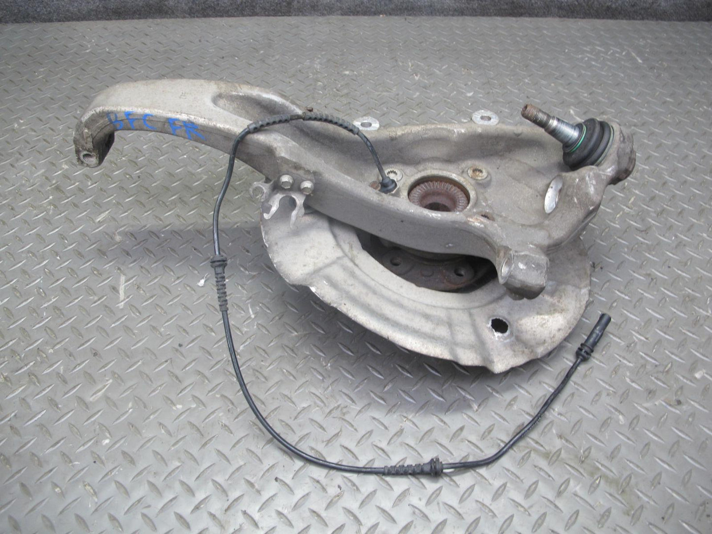 11-16 BMW F12 F10 550iX AWD Front Right Spindle Knuckle Wheel Hub Bearing OEM