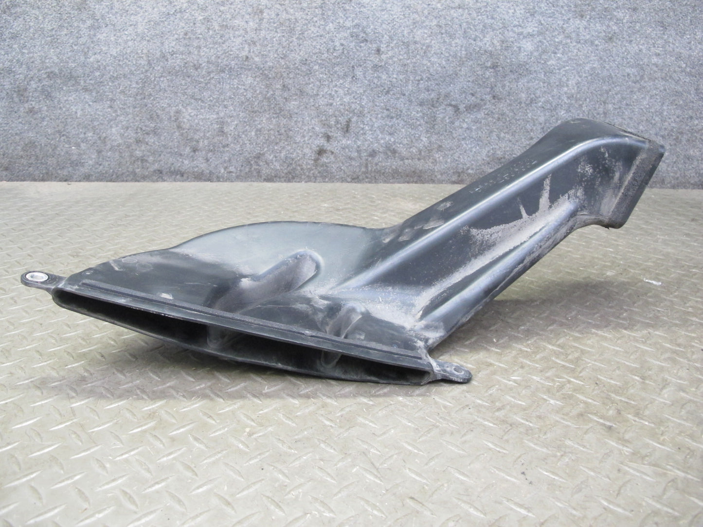 06-15 Lexus GSE20L IS250 2.5L Engine Air Intake Inlet Duct Pipe 17751-31100 OEM