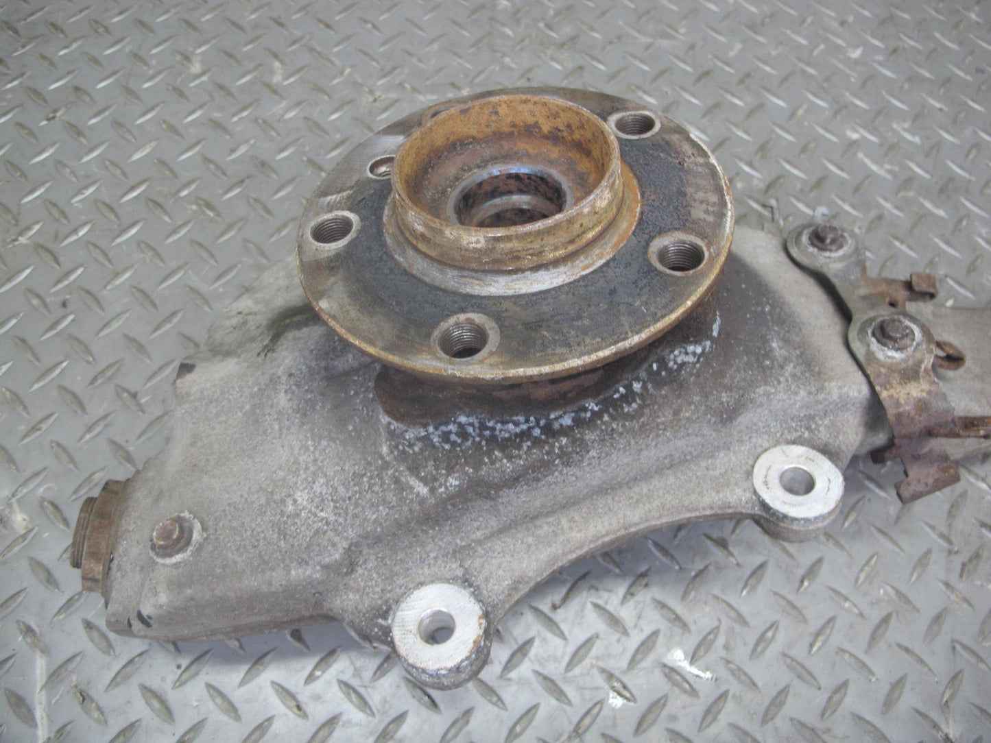 11-16 BMW F12 F13 F10 550iX AWD Front Left Spindle Knuckle Wheel Hub Bearing OEM