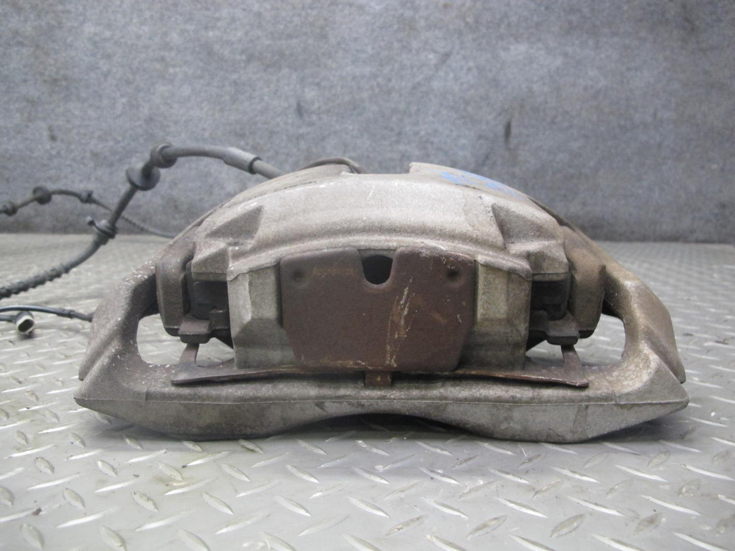 11-16 BMW F12 F13 F01 F10 550i AWD Set of 2 Front Left & Right Brake Caliper OEM
