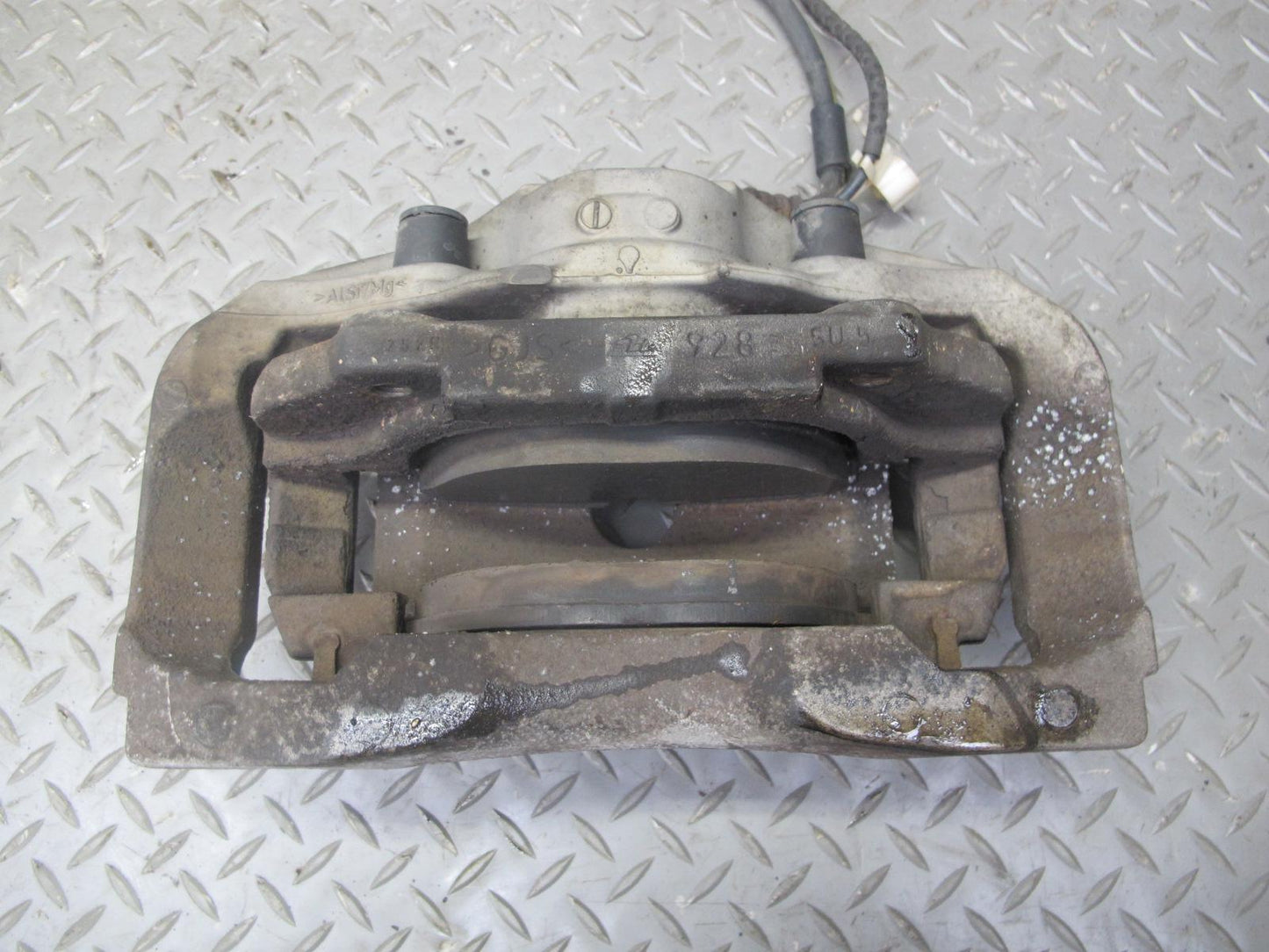 11-16 BMW F12 F13 F01 F10 550i AWD Set of 2 Front Left & Right Brake Caliper OEM