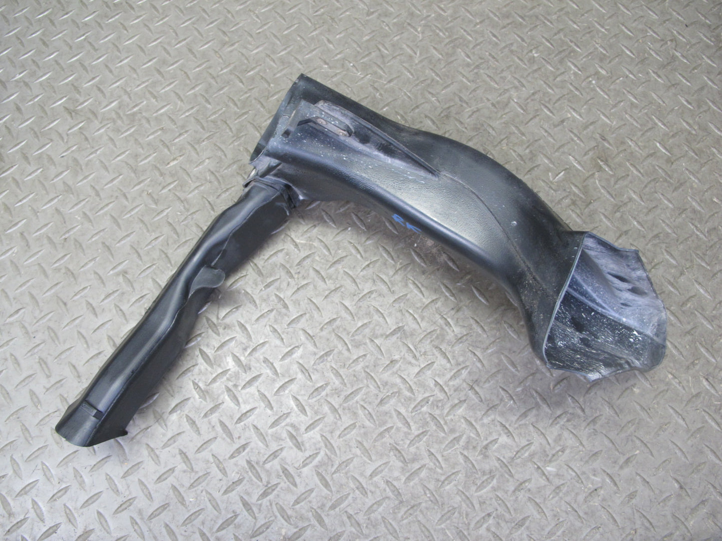 10-15 Lexus IS350 IS250 Convert Front Left & Right Air Intake Duct Pipe Set OEM