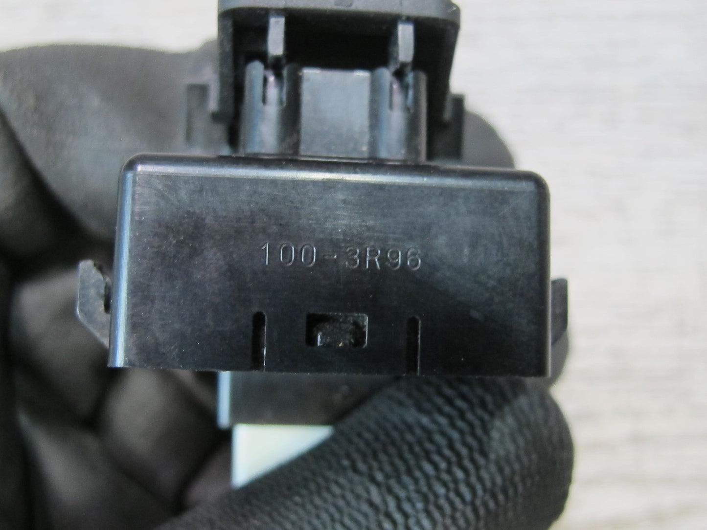 10-15 Lexus GSE20L IS350 IS250 Convertible TOP Roof Button Switch OEM