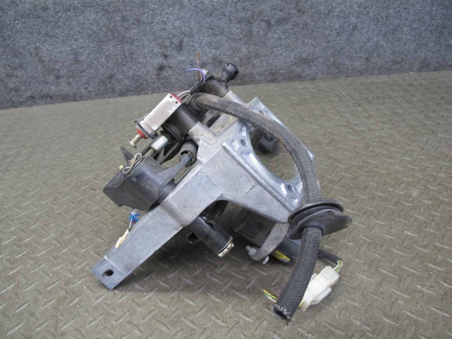 01-02 BMW E36/7 Z3 M54 M/T Gas Brake Clutch Pedal w Sensor & Clutch Cylinder OEM