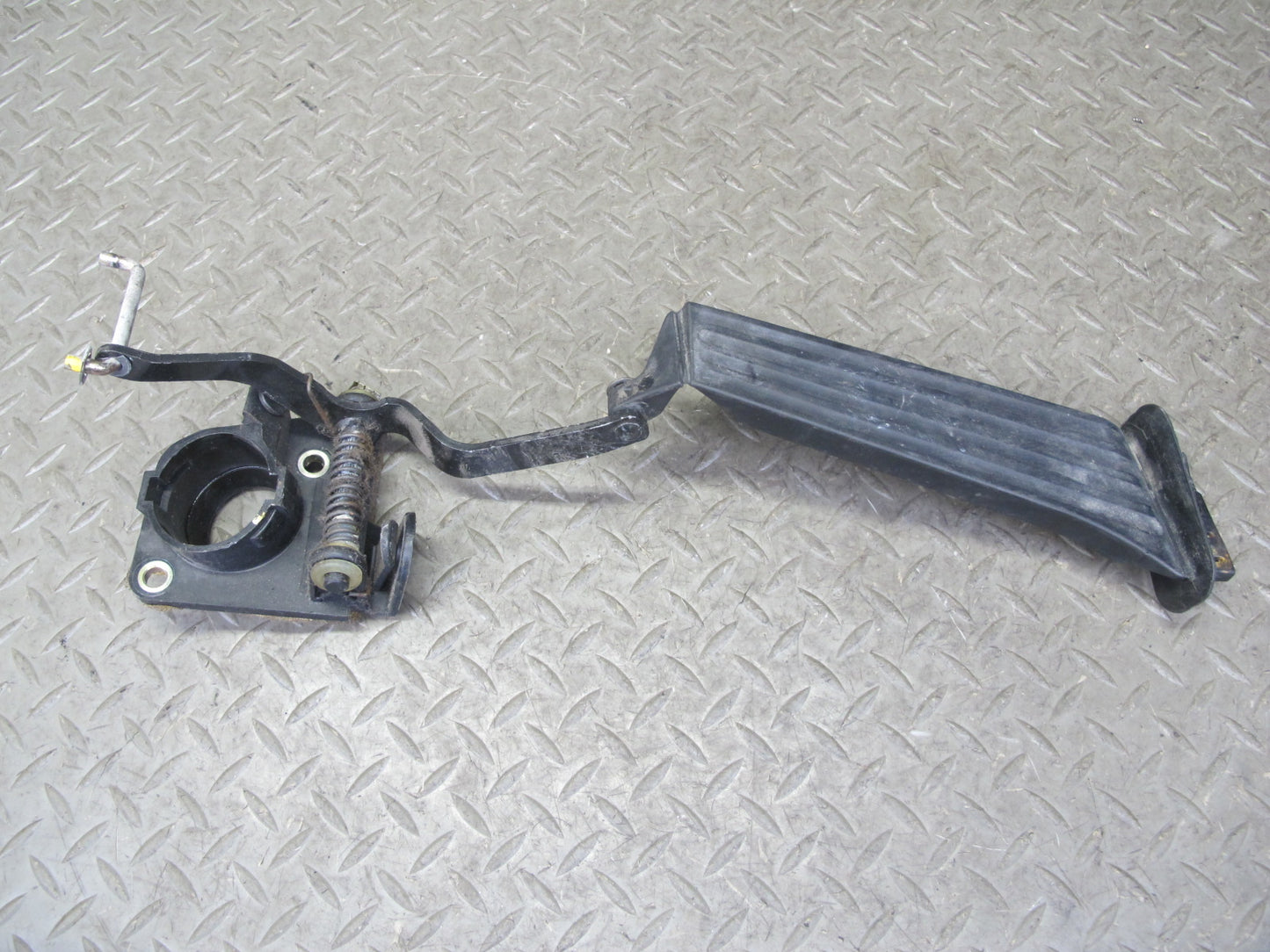01-02 BMW E36/7 Z3 M54 M/T Gas Brake Clutch Pedal w Sensor & Clutch Cylinder OEM