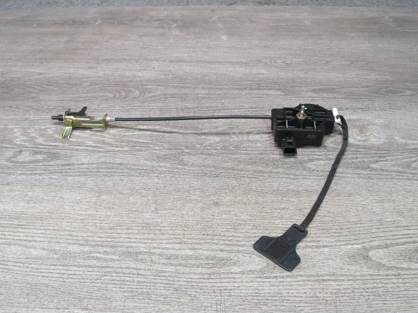 01-06 Lexus LS430 UCF30L Gas Tank Fuel Door Lid Lock Release Actuator OEM