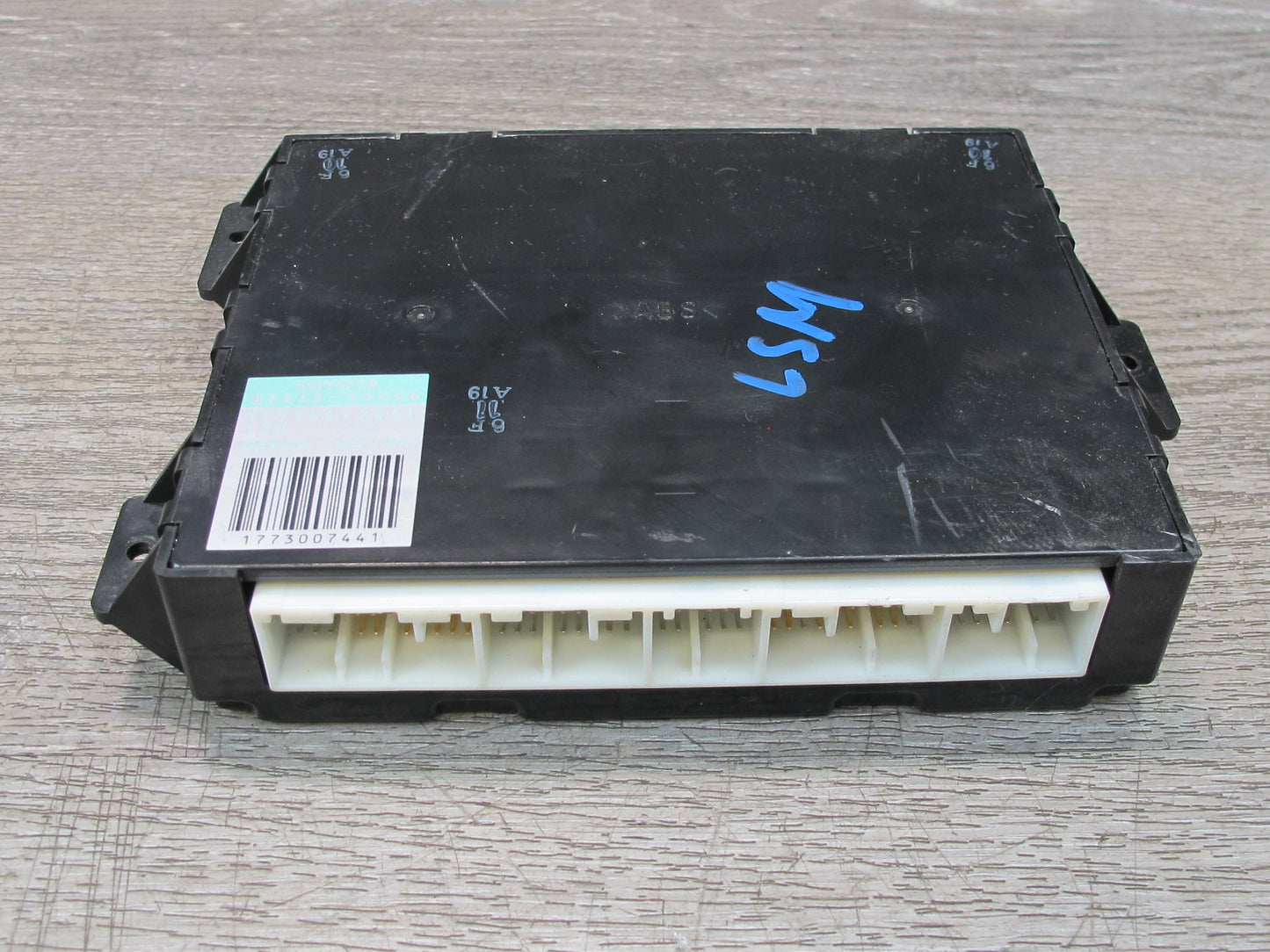 04-06 Lexus UCF30L LS430 A/C Climate Control Amplifier Module 88650-50420 OEM