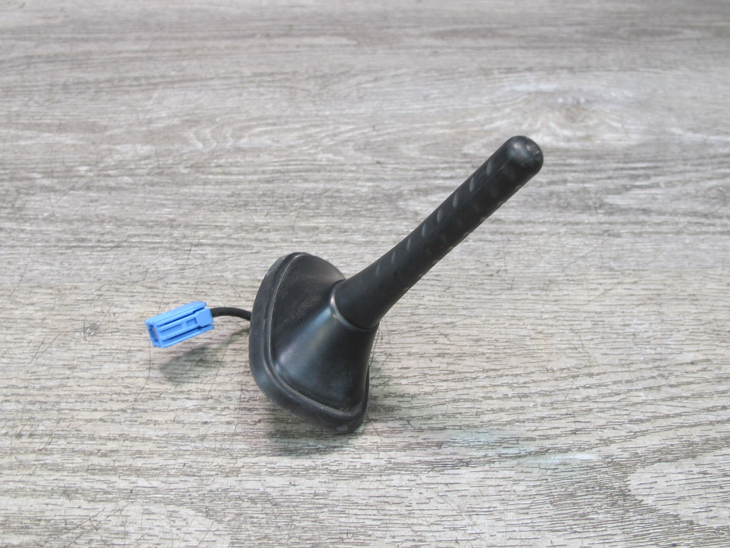 01-06 Lexus UCF30L LS430 Roof Mounted Antenna OEM