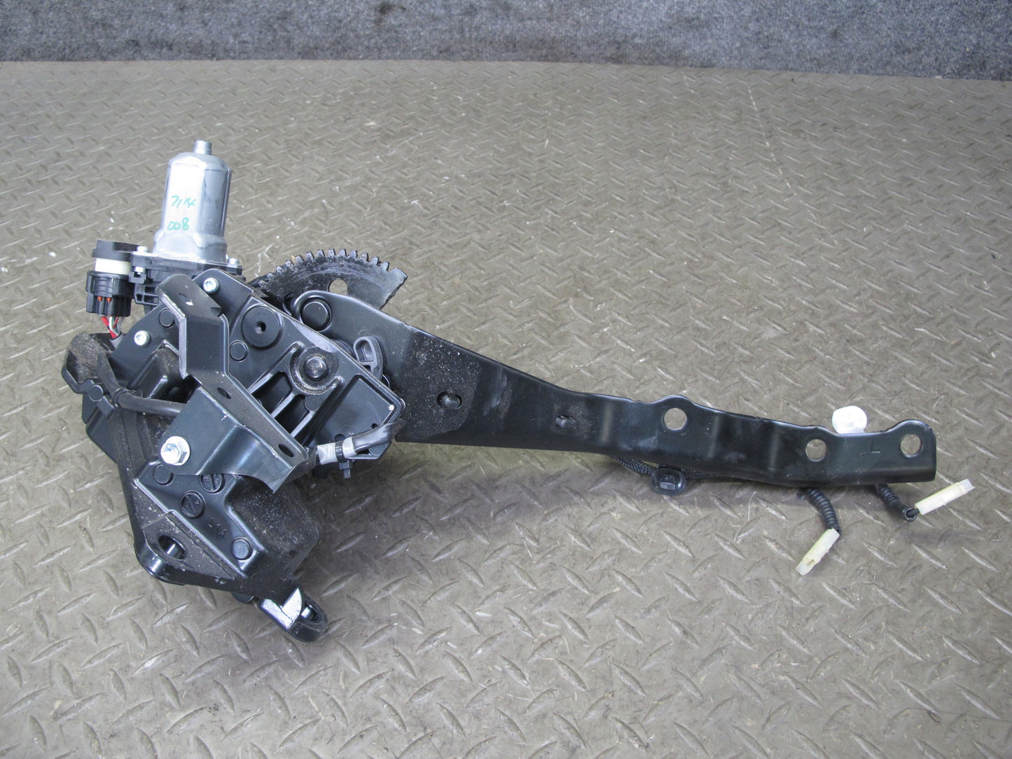 10-15 Lexus IS350 IS250 Convertible Rear Left Side TOP Roof Motor Hinge OEM
