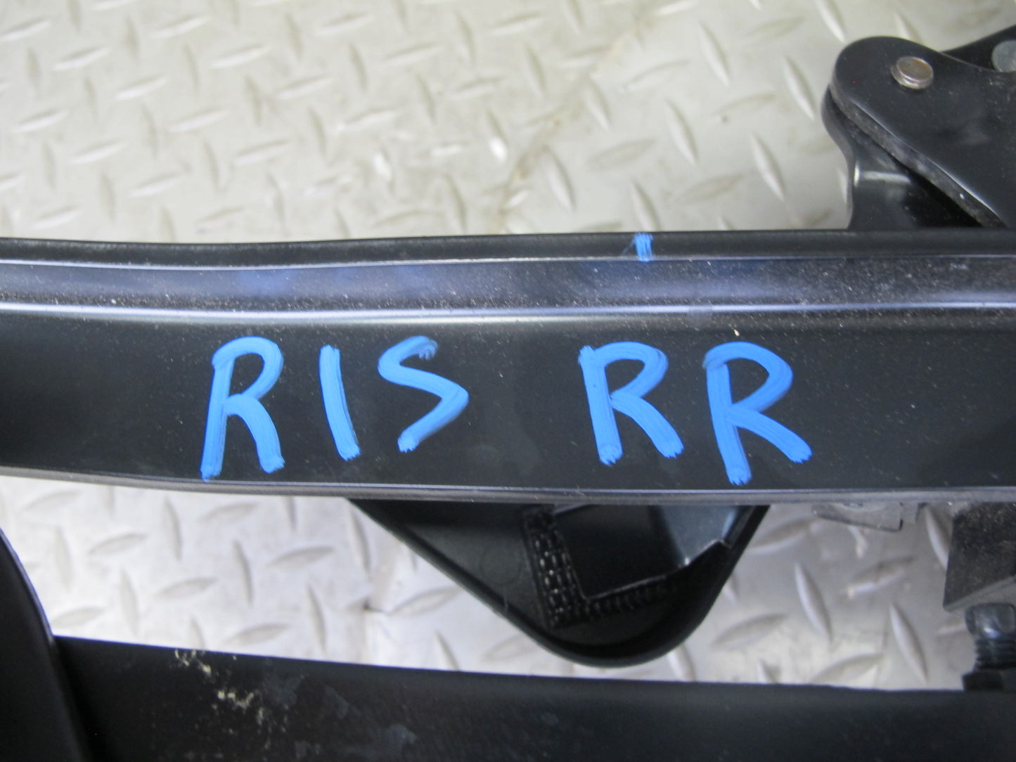 10-15 Lexus IS350 IS250 Convertible Rear Right Trunk Lid Hinge w Motor OEM