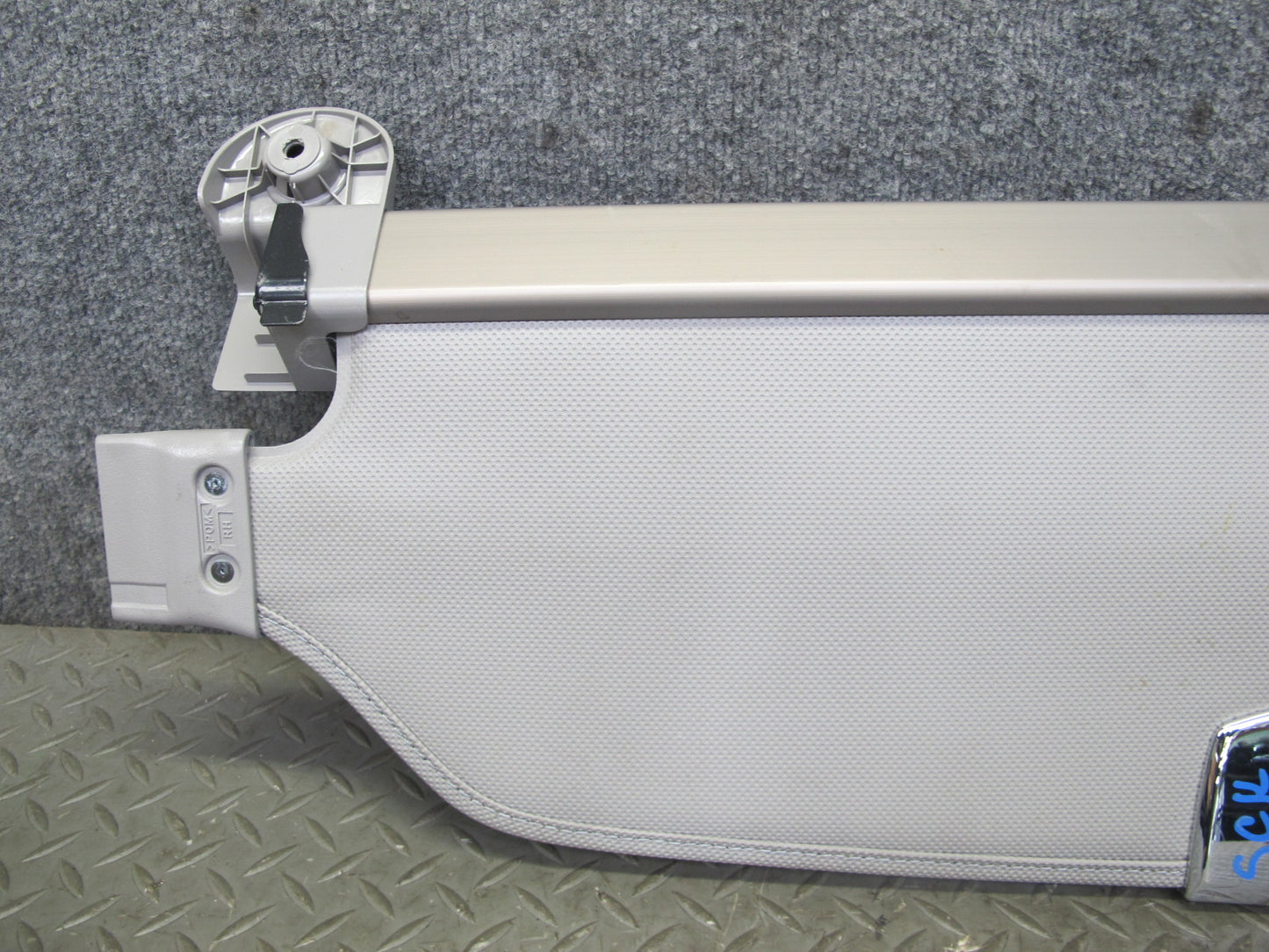 02-10 Lexus Z40 SC430 Rear Trunk Tonneau Cargo Luggage Roll UP Curtain Cover OEM