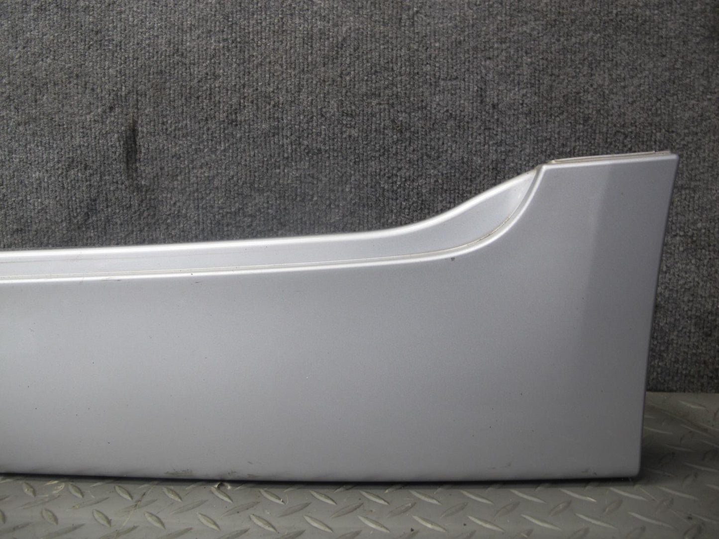 11-16 BMW F10 550i Left & Right Side Skirt Rocker Panel Molding Bracket Set OEM