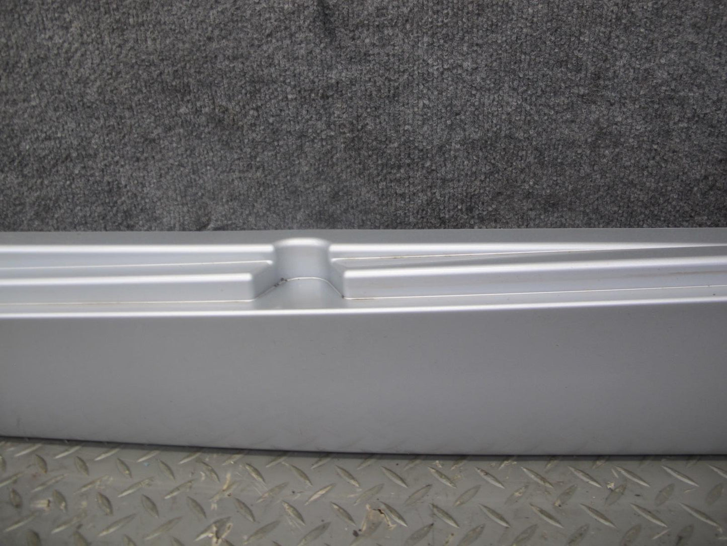 11-16 BMW F10 550i Left & Right Side Skirt Rocker Panel Molding Bracket Set OEM