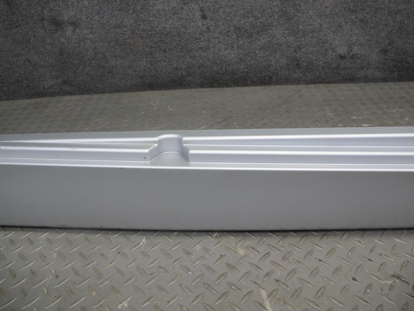 11-16 BMW F10 550i Left & Right Side Skirt Rocker Panel Molding Bracket Set OEM