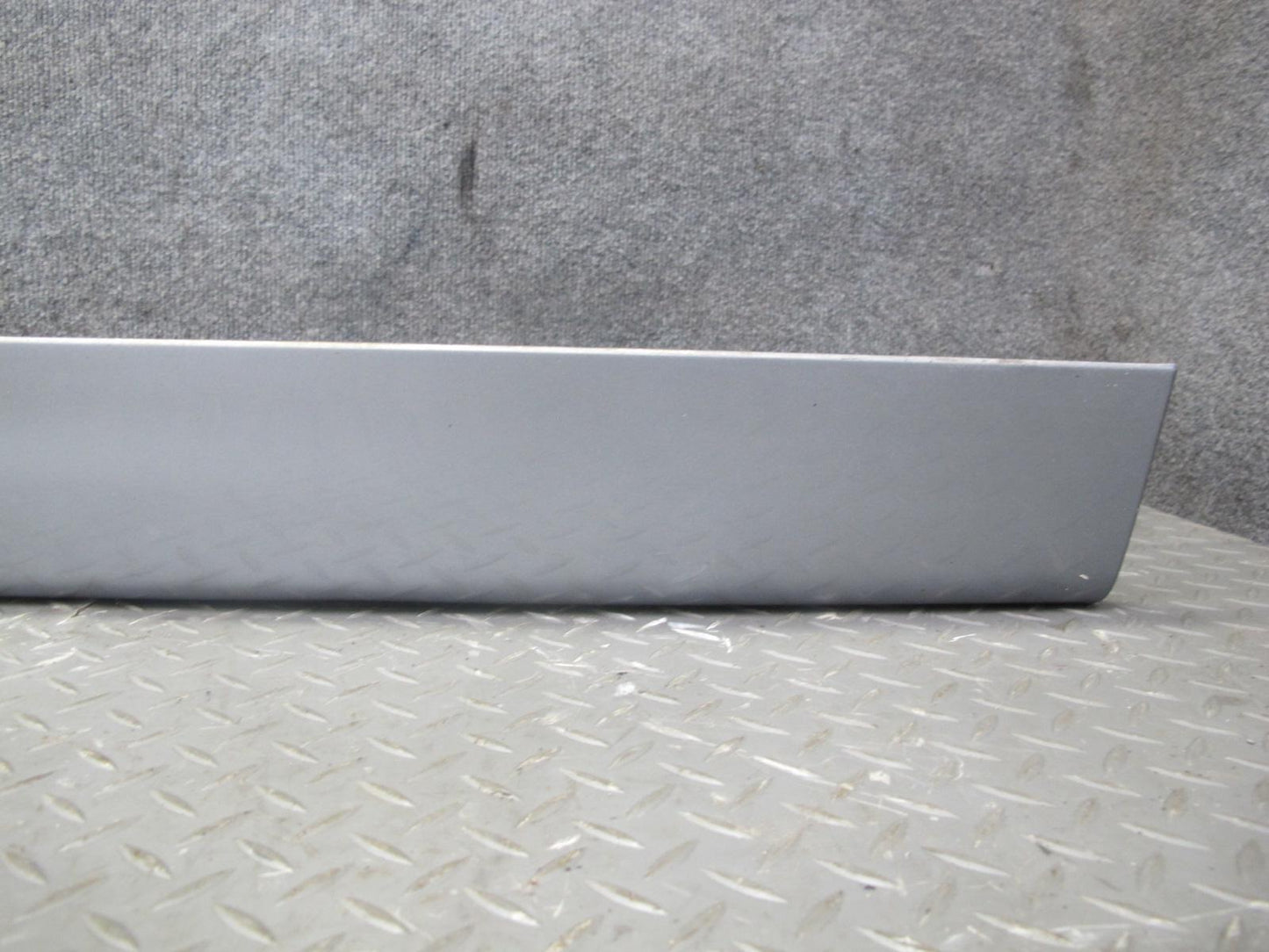 2001-2006 BMW E46 M3 S54 Right Passenger Side Skirt Rocker Panel Molding Silver