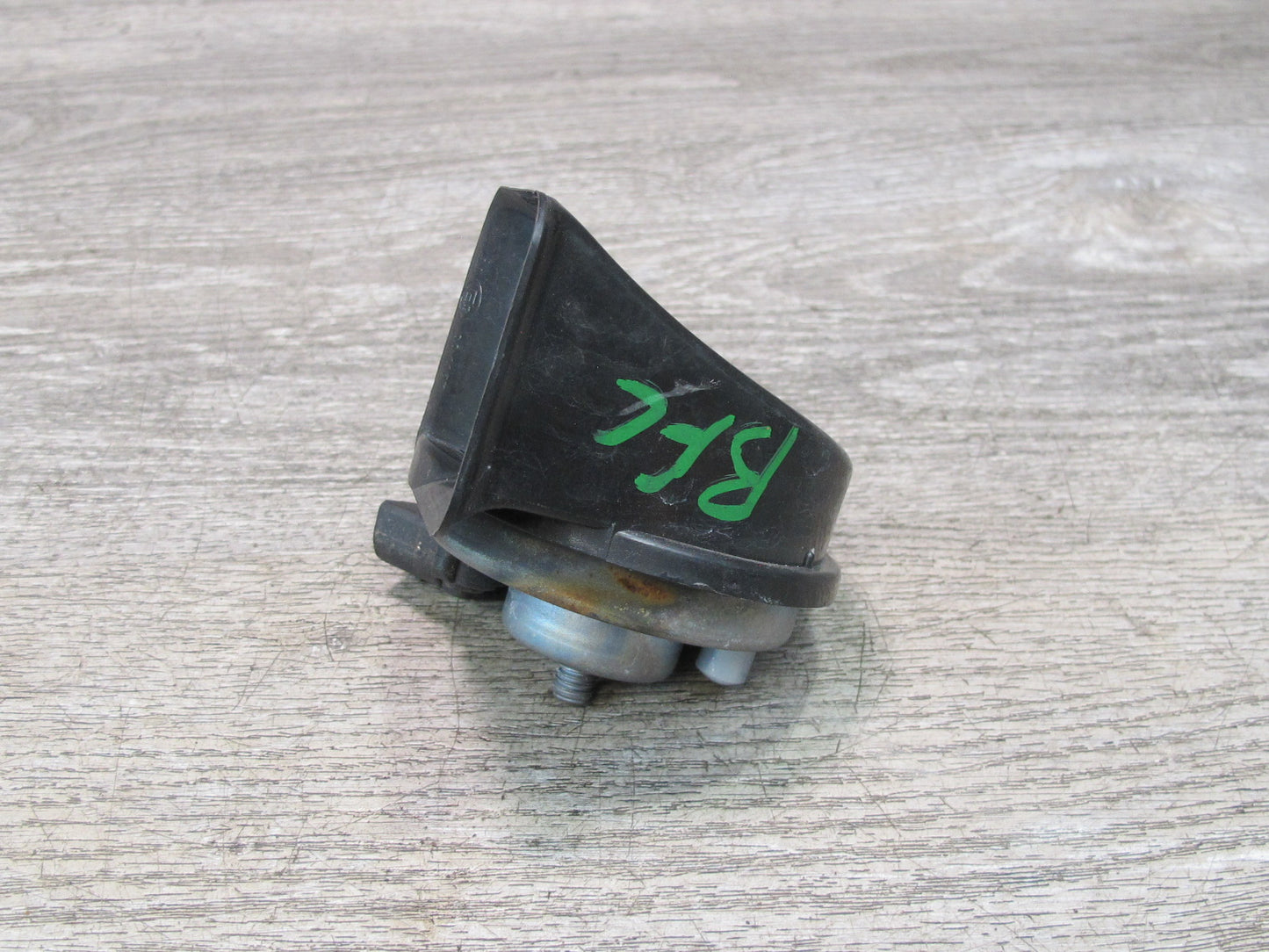 11-16 BMW F10 550i 5-SERIES Set of 2 High & Low Tone Note Pitch Horn Signal OEM