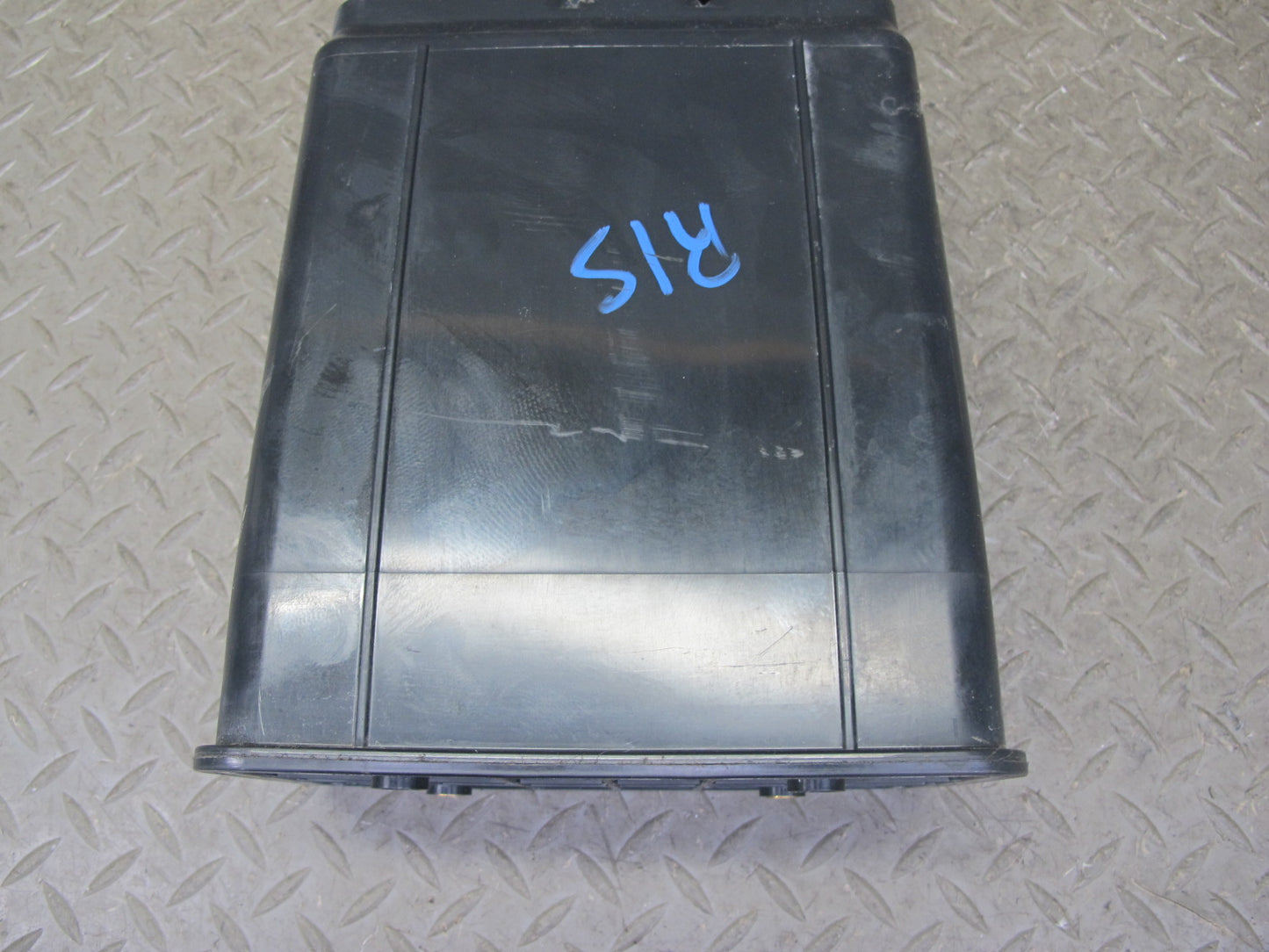 06-15 Lexus IS350 IS250 Fuel Evap Vapor Charcoal Canister w Pump Assembly OEM
