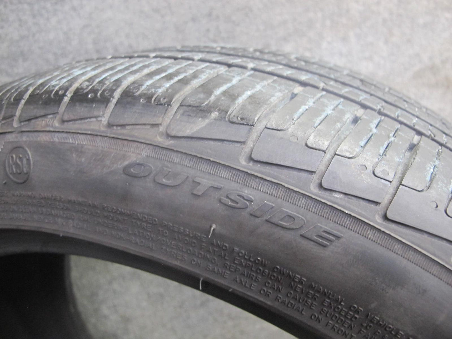 Set of 2 Pirelli Cinturato P7 A/S Tire 225/45 R18 91V RUN Flat 4623 9/32 Tread