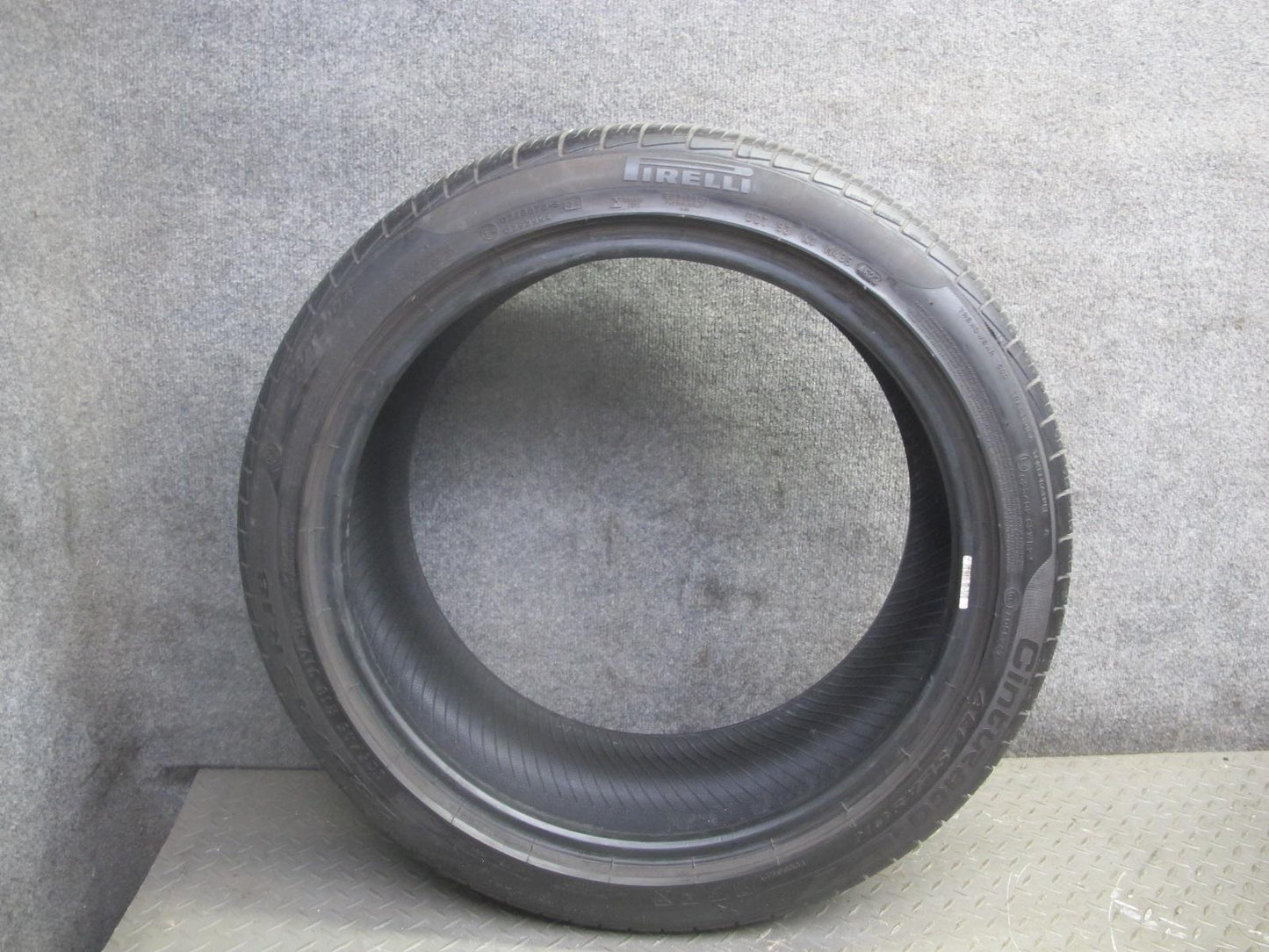 Set of 2 Pirelli Cinturato P7 A/S Tire 225/45 R18 91V RUN Flat 4623 9/32 Tread