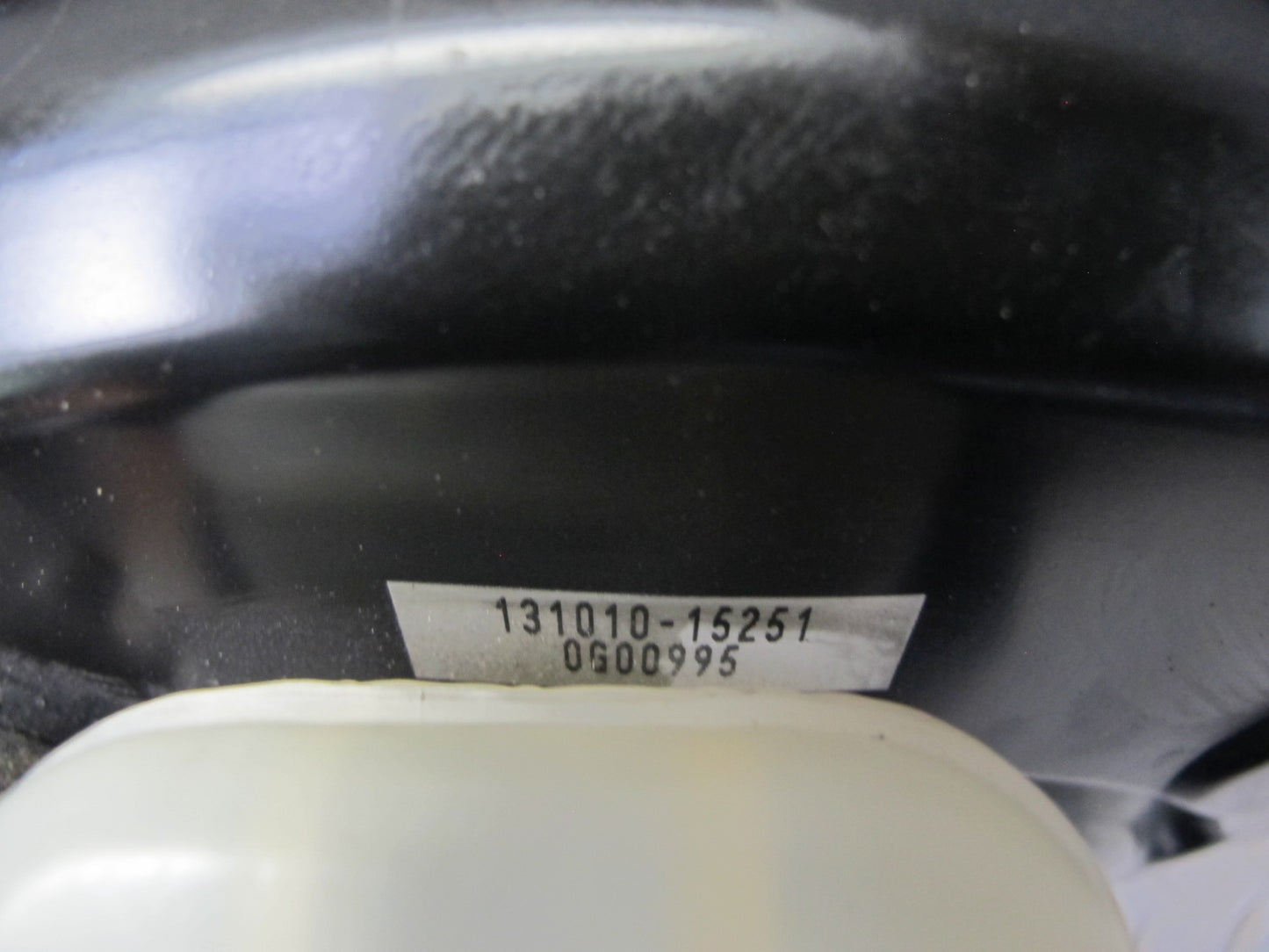 10-15 Lexus IS250 Convert A/T Brake Master Cylinder Booster Fluid Reservoir OEM
