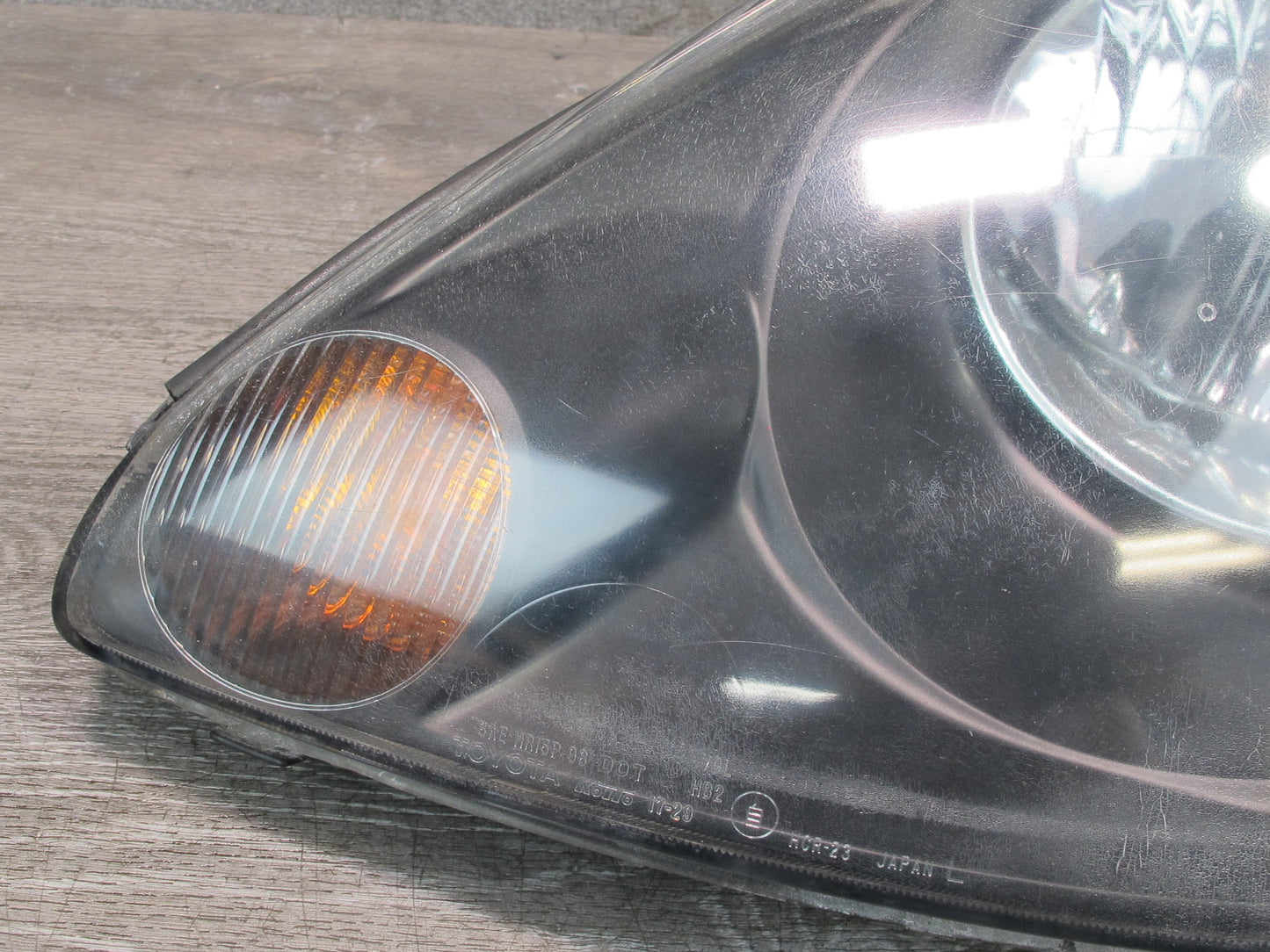 00-02 Toyota MR2 Spyder ZZW30L Front Left Halogen Headlight Lamp OEM