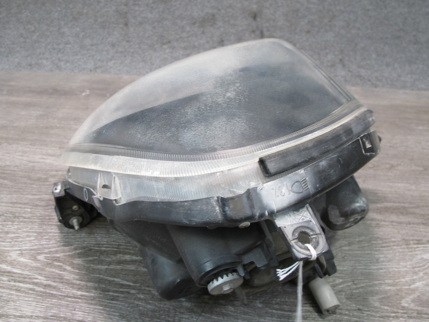 00-02 Toyota MR2 Spyder ZZW30L Front Left Halogen Headlight Lamp OEM