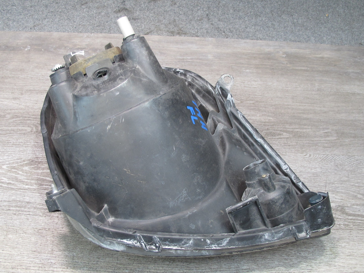 00-02 Toyota MR2 Spyder ZZW30L Front Left Halogen Headlight Lamp OEM