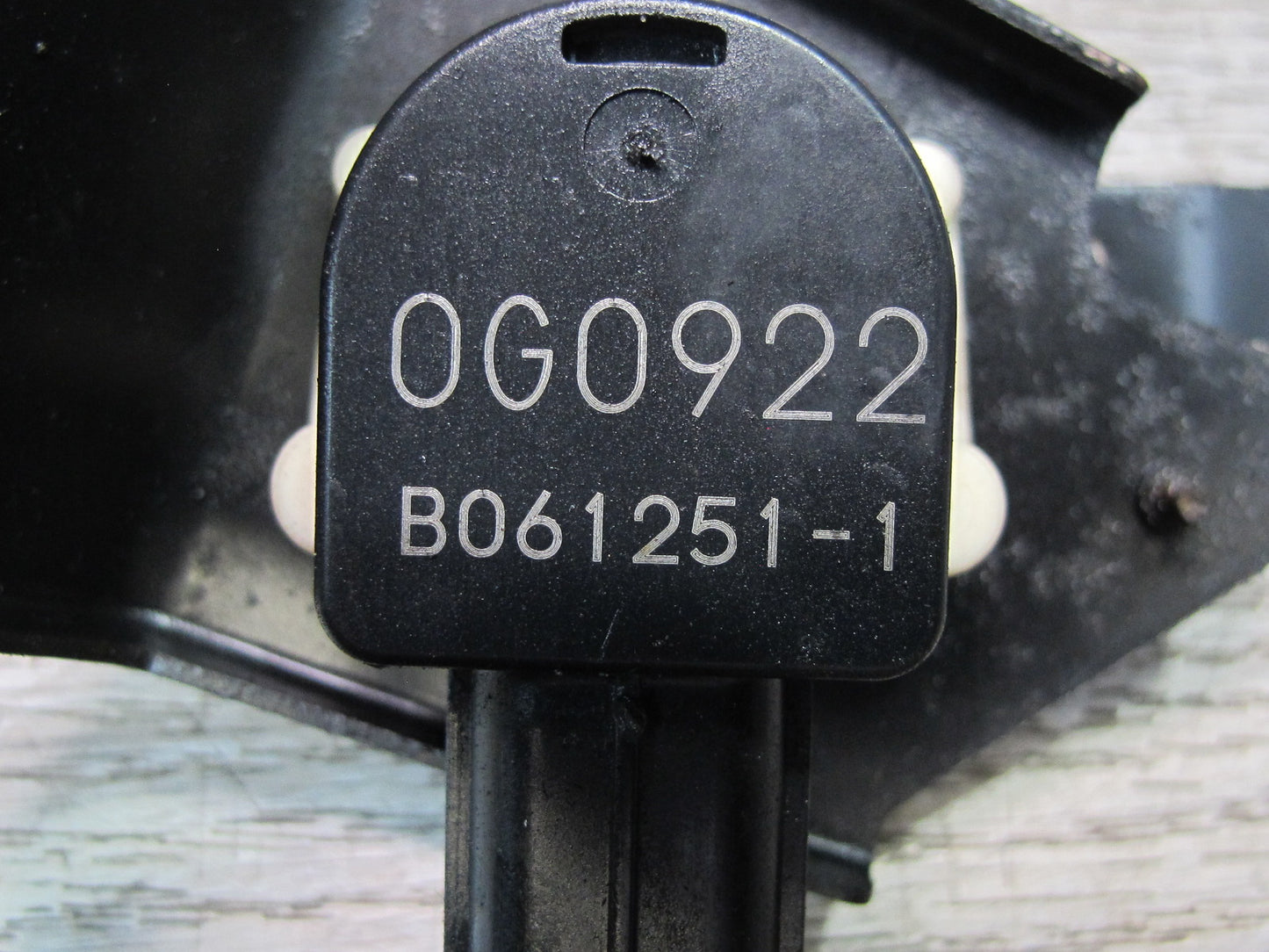 10-15 Lexus IS350 IS250 Convert Rear Left Suspension Height Level Sensor OEM