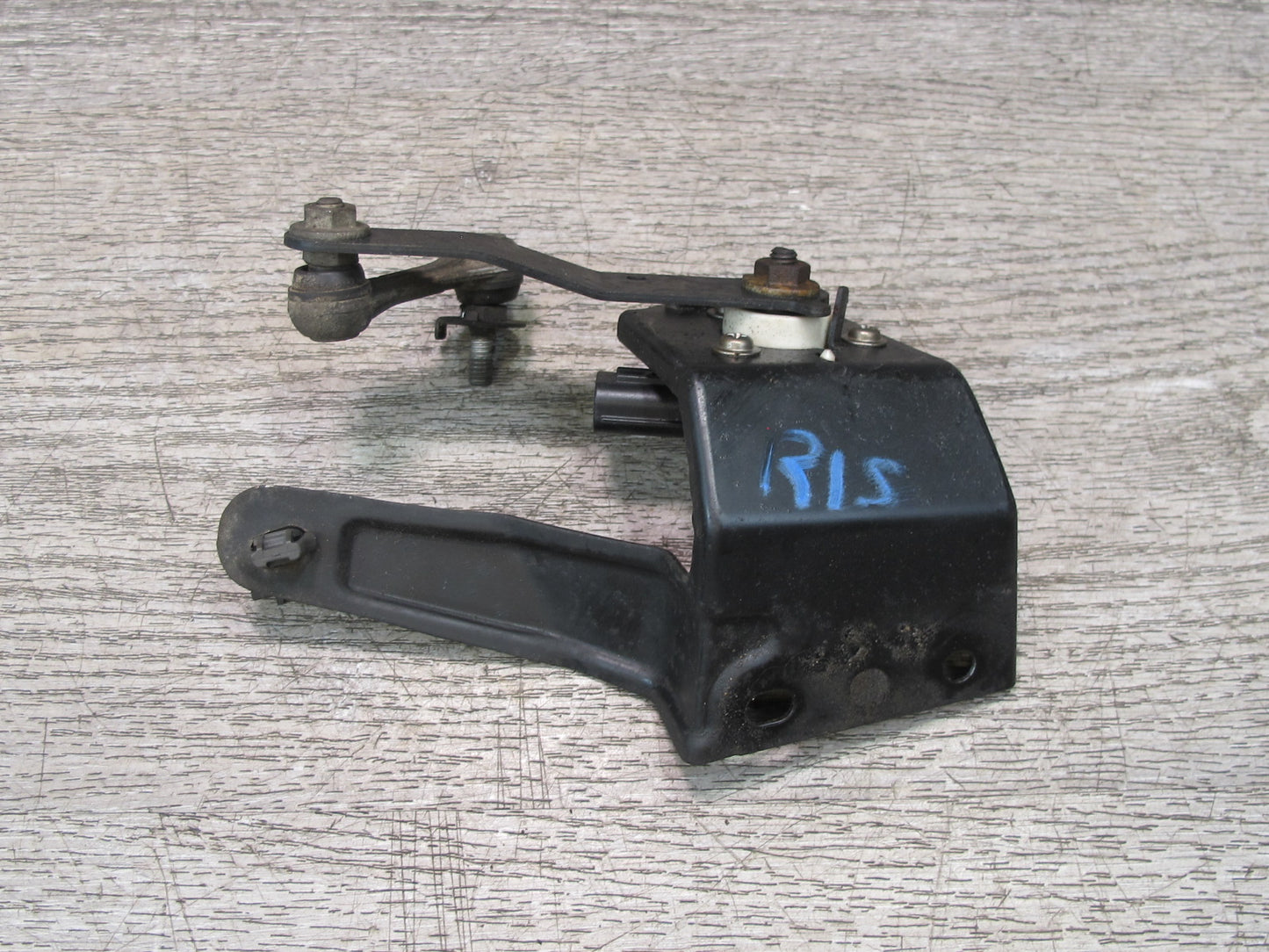10-15 Lexus IS350 IS250 Convert Rear Left Suspension Height Level Sensor OEM