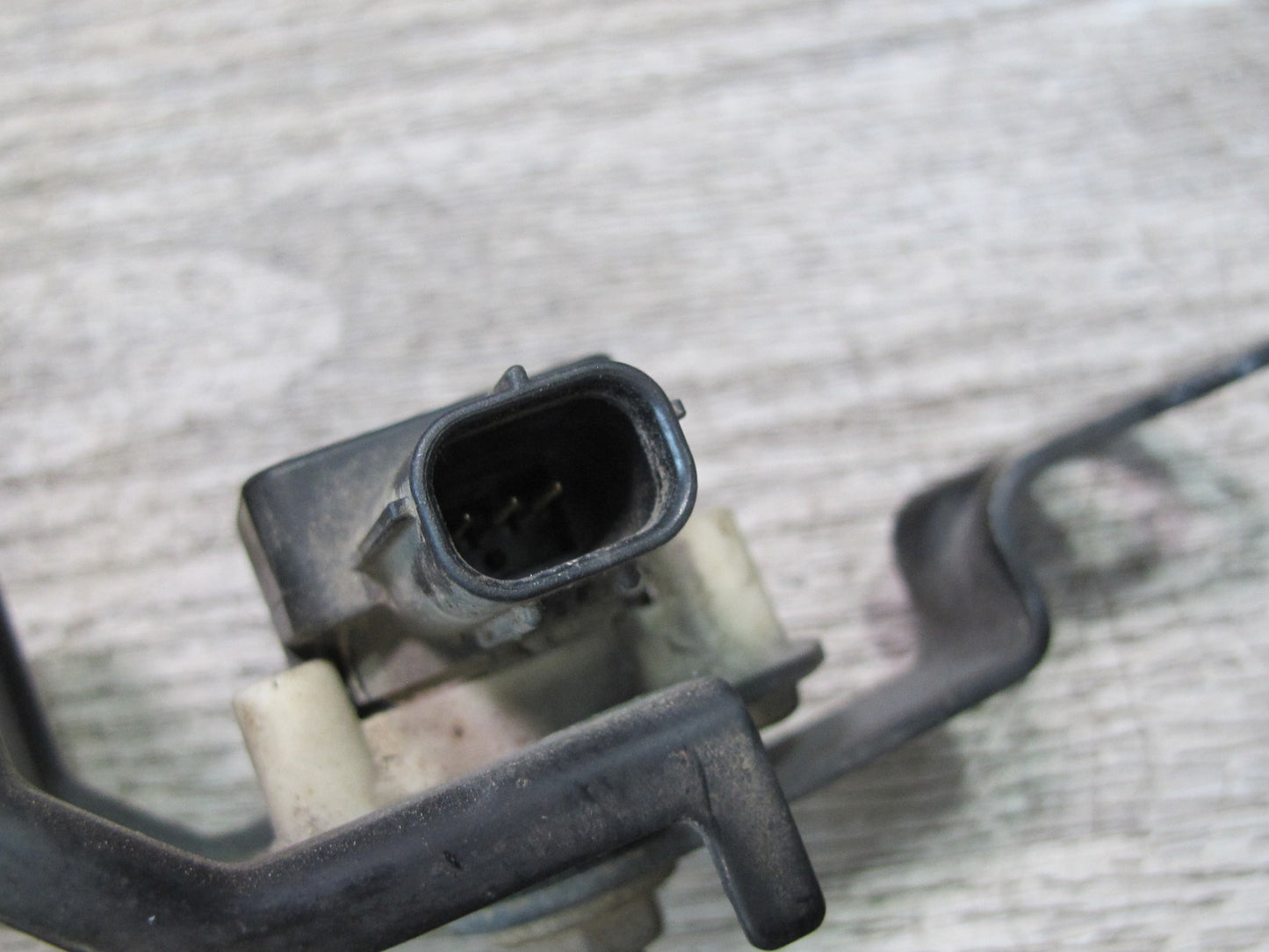 10-15 Lexus IS350 IS250 Front Left Suspension Height Level Sensor OEM